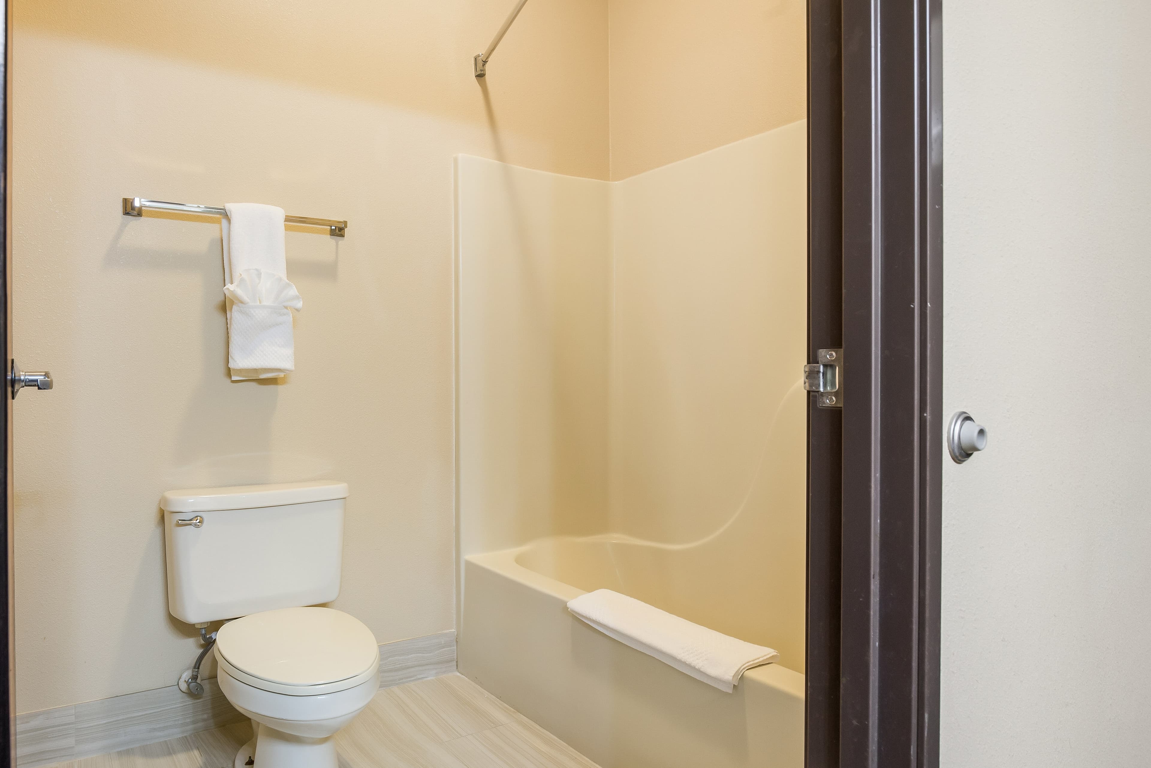 Quality Inn & Suites Caseyville - St. Louis — 9