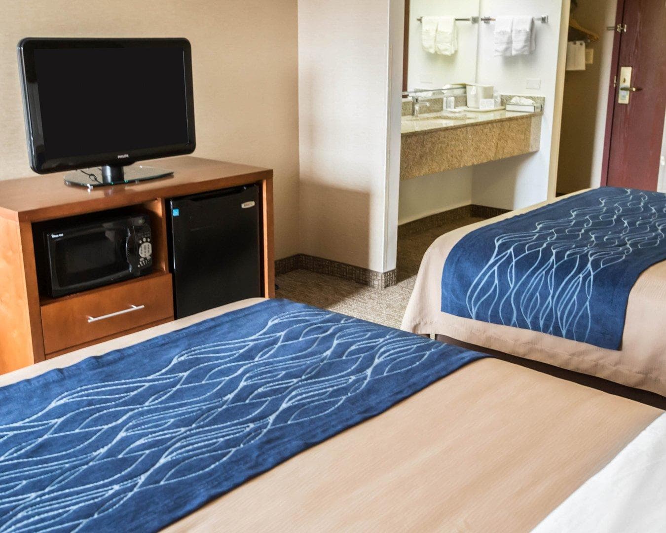 Comfort Inn Crystal Lake - Algonquin — 14