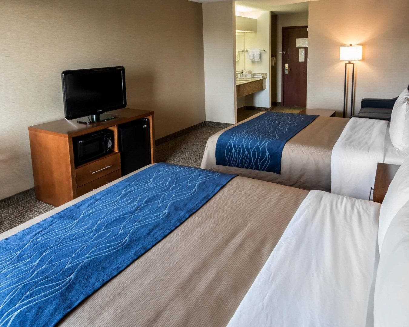 Comfort Inn Crystal Lake - Algonquin — 15