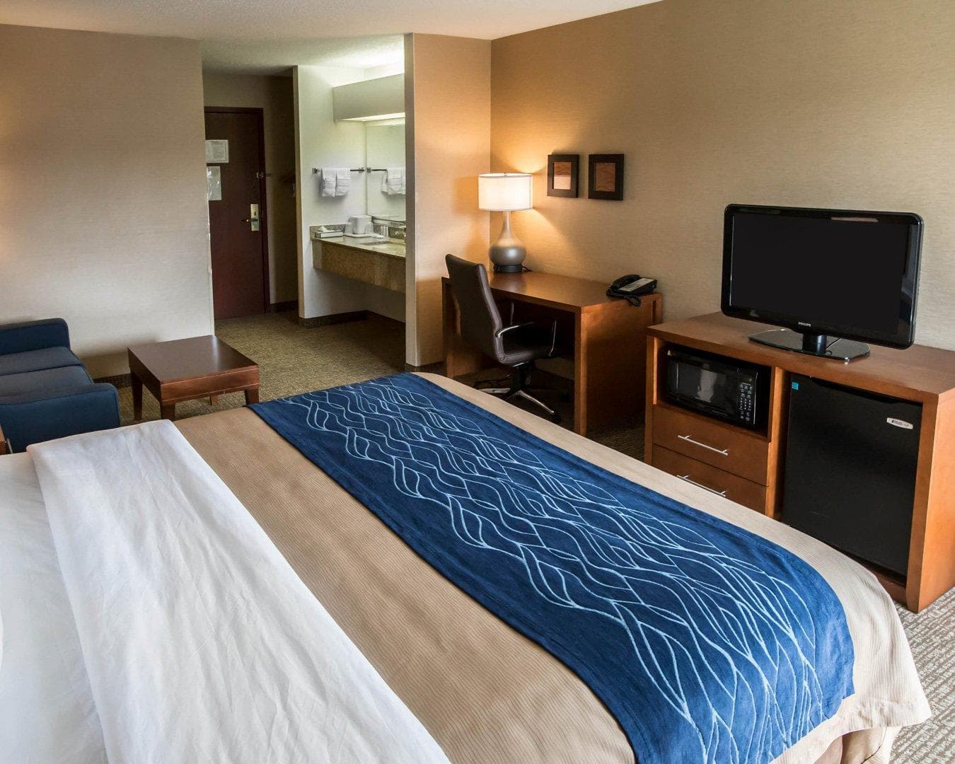 Comfort Inn Crystal Lake - Algonquin — 19
