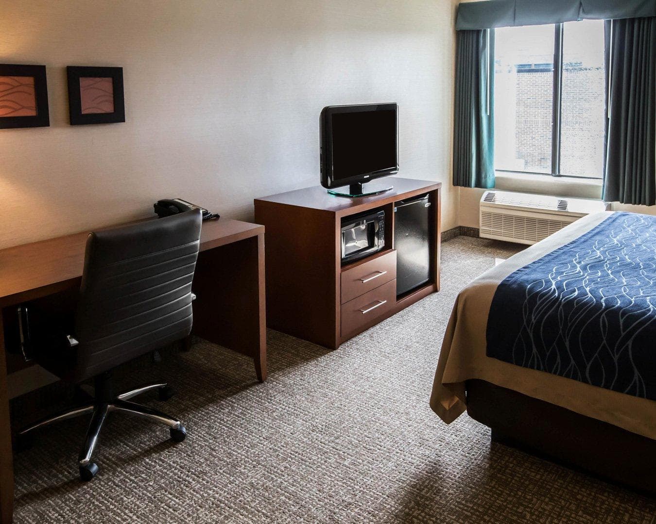 Comfort Inn Crystal Lake - Algonquin — 21