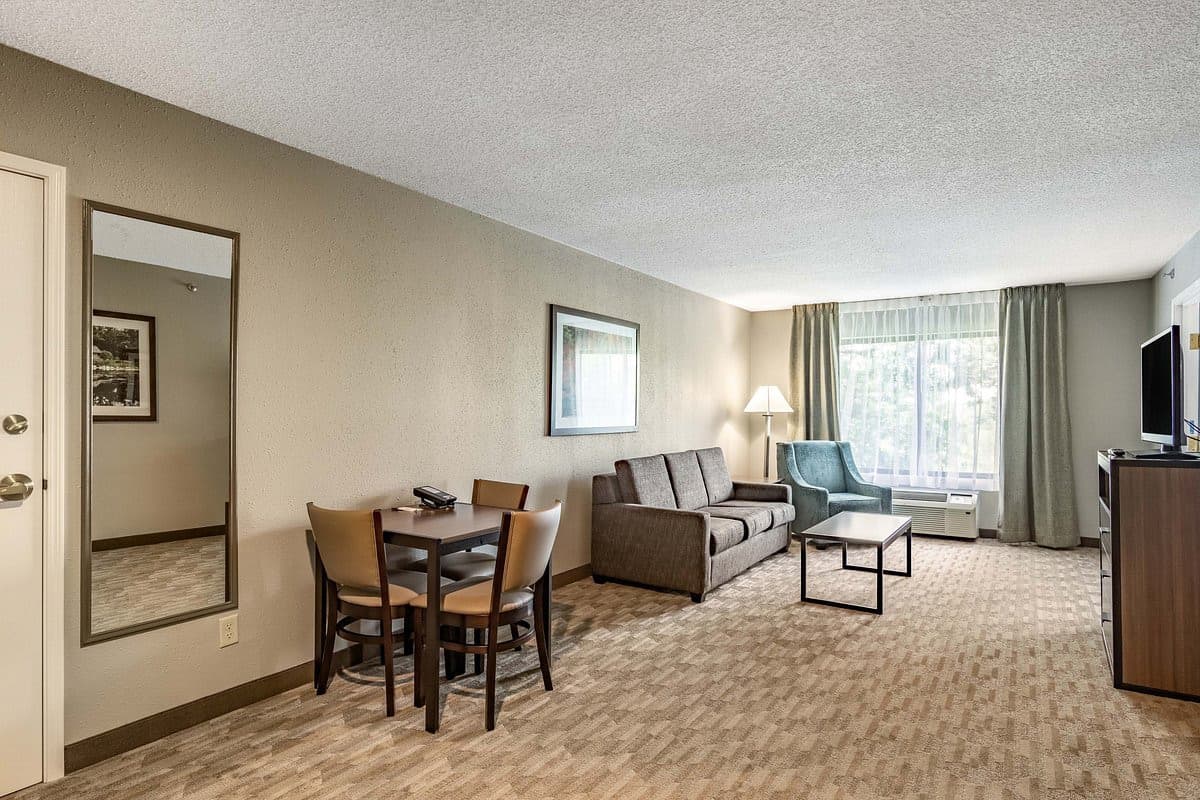 Riverview Inn & Suites, an Ascend Collection Hotel — 22