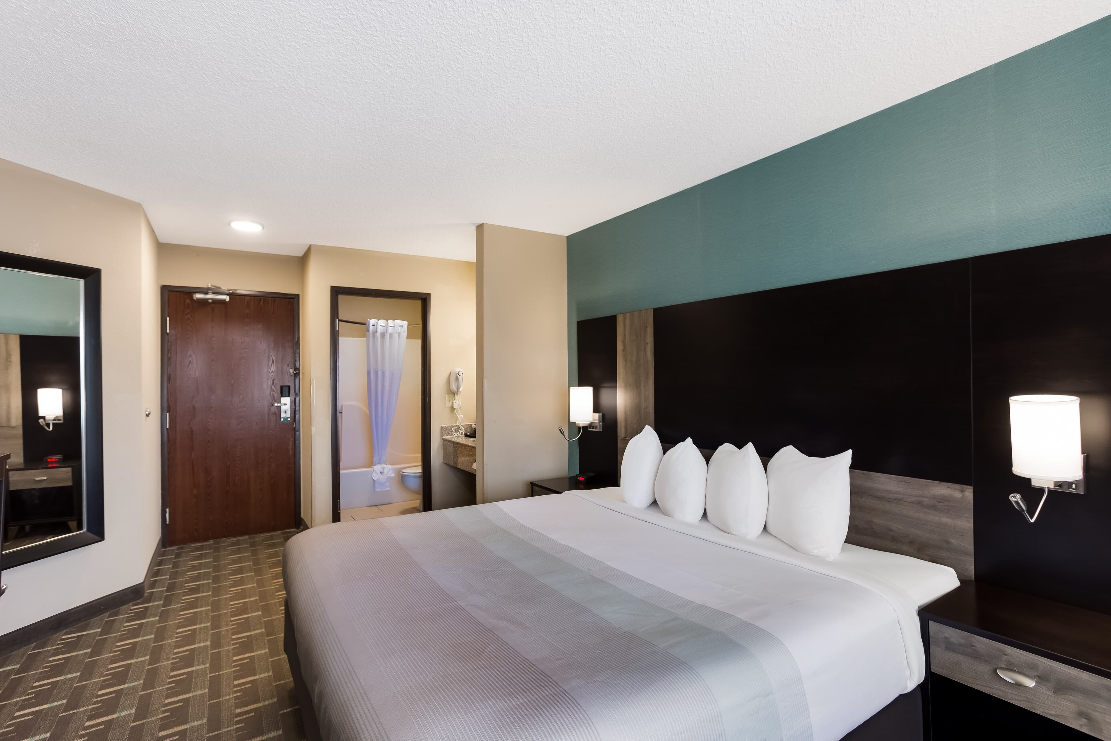 Quality Inn Galesburg near US Highway 34 and I-74 — 7