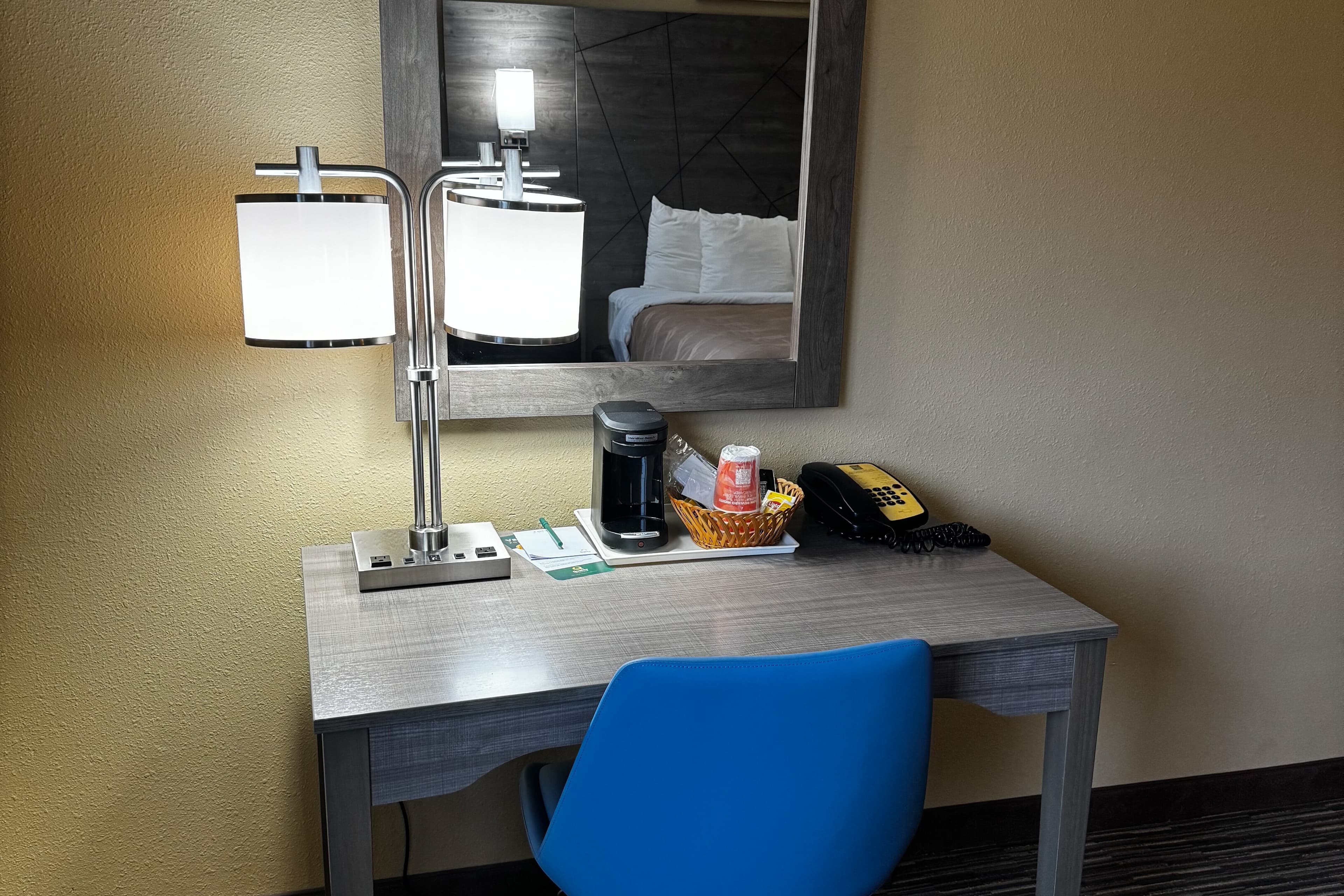 Quality Inn Forsyth - Decatur - Image 4