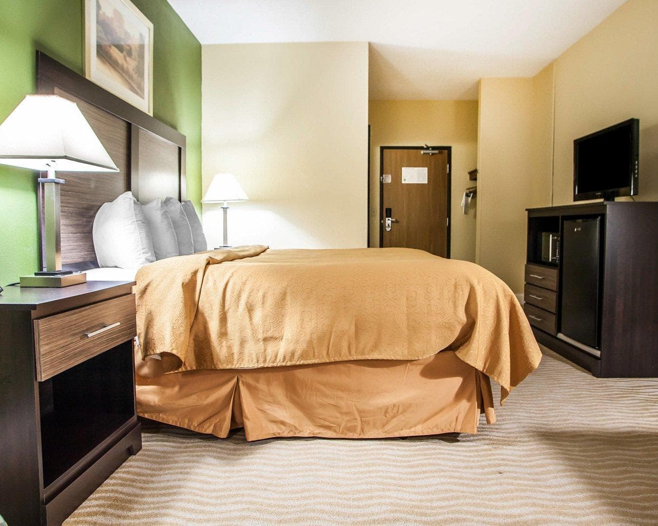 Quality Inn & Suites Champaign North - Urbana - Image 4