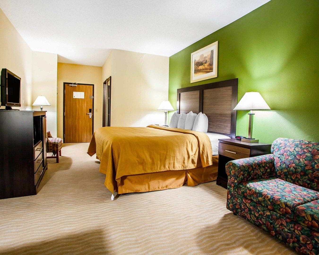 Quality Inn & Suites Champaign North - Urbana — 14