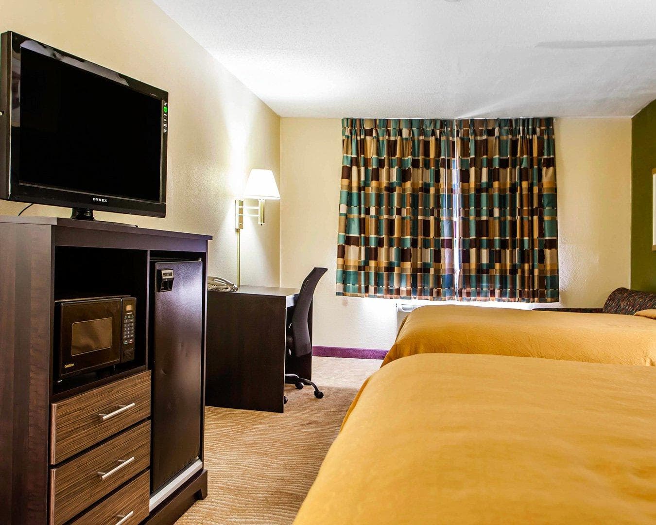 Quality Inn & Suites Champaign North - Urbana — 18