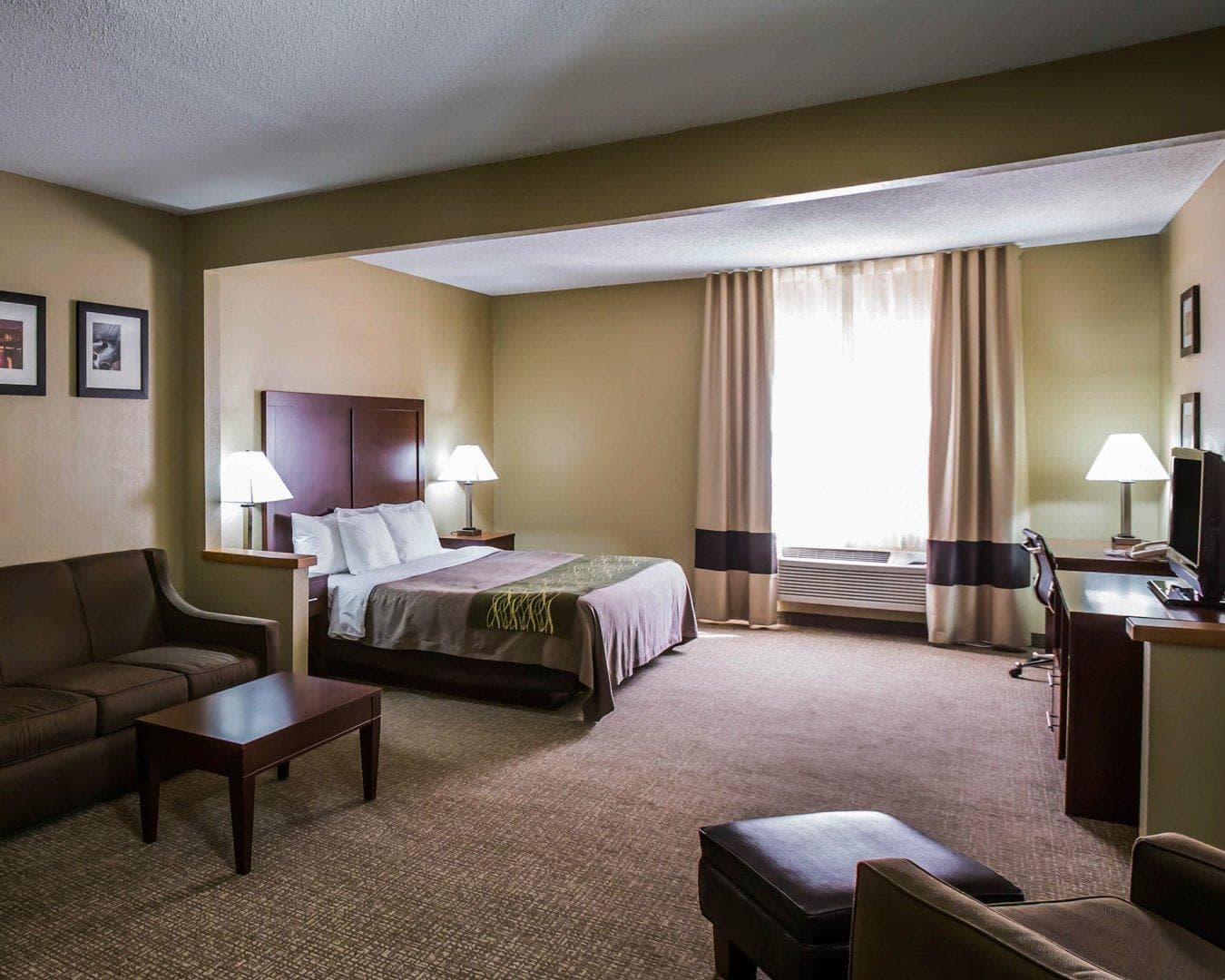 Comfort Inn Morris I-80 — 12