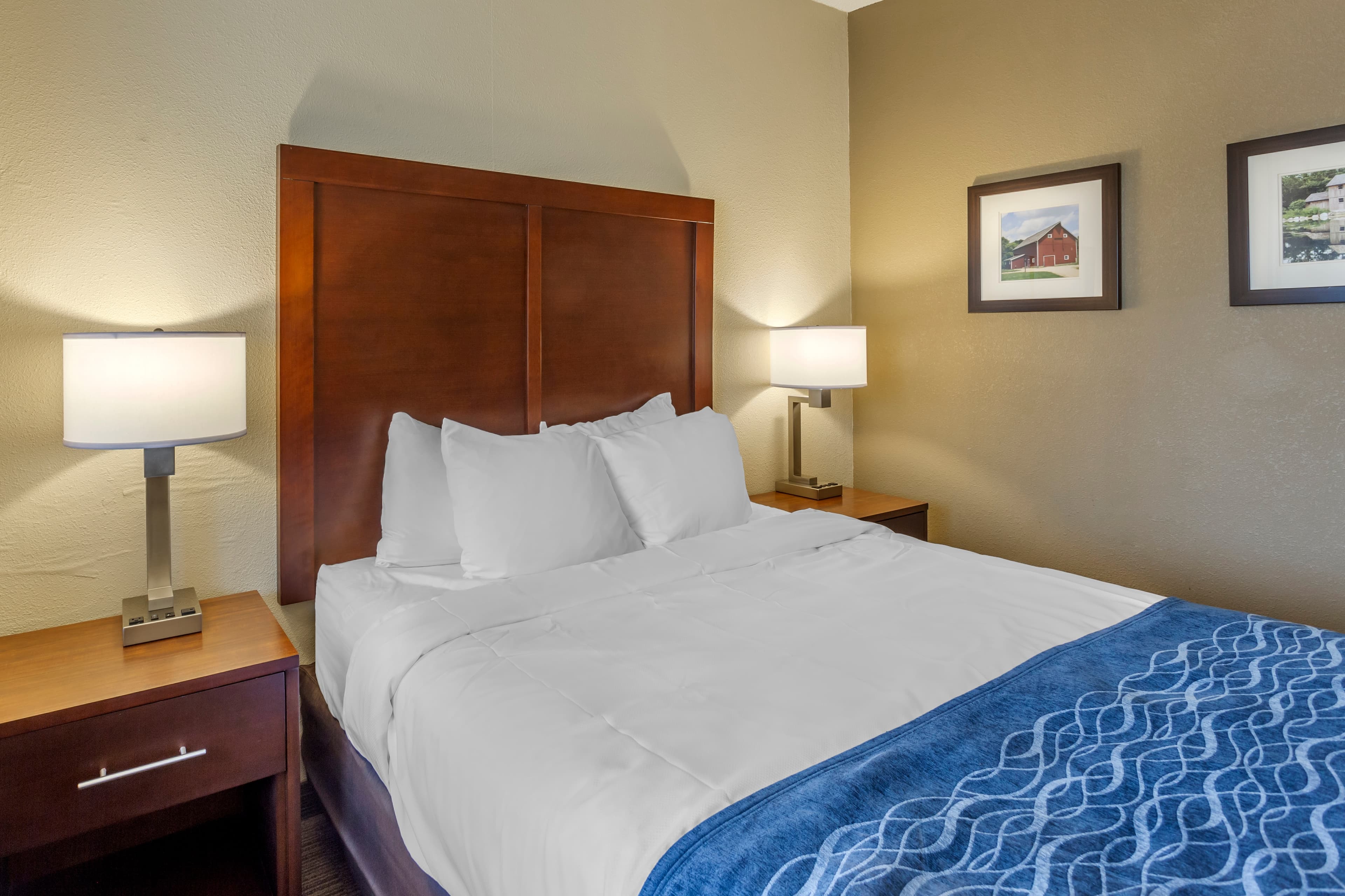 Comfort Inn Rockford near Casino District — 7
