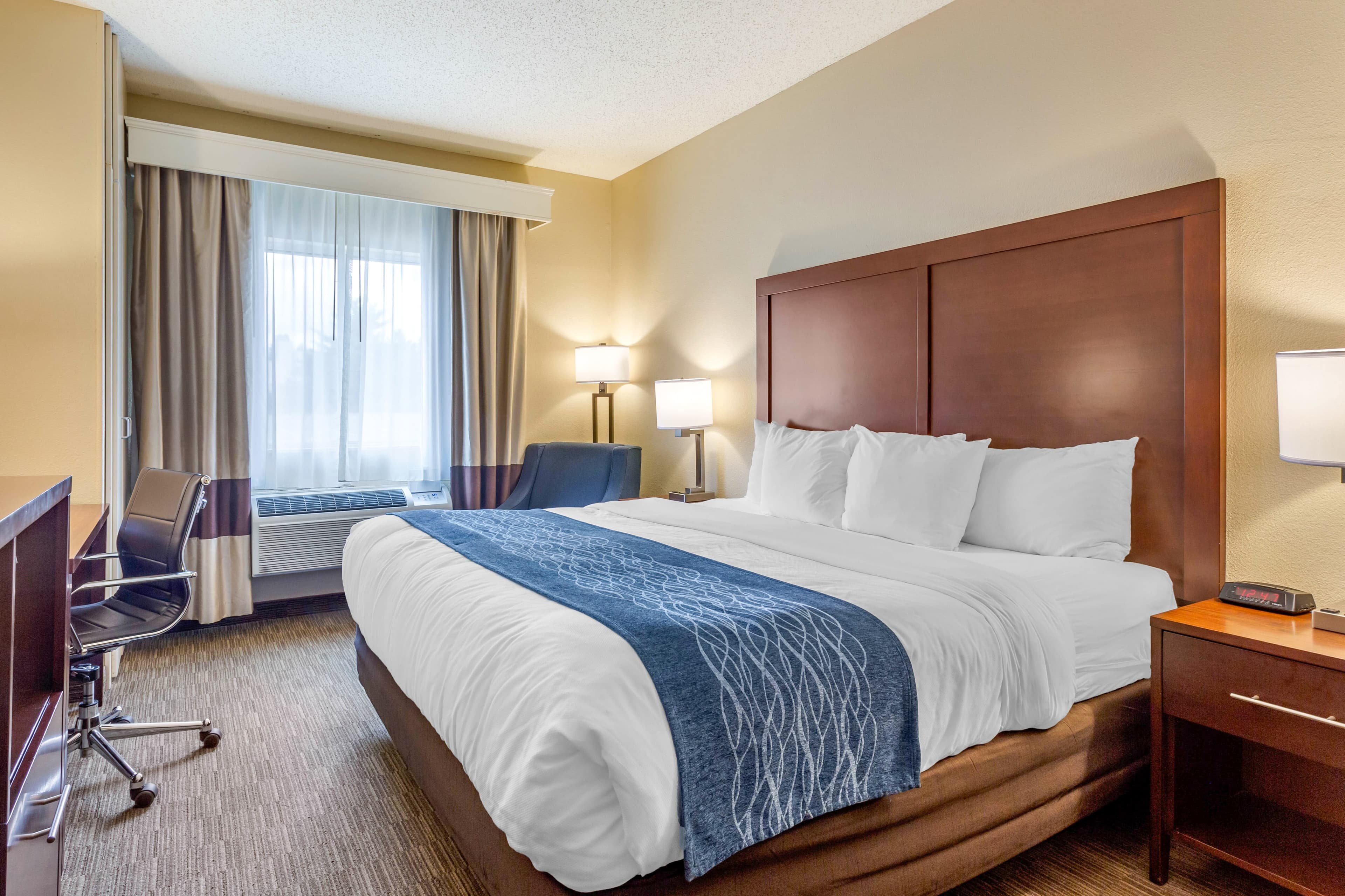 Comfort Inn Rockford near Casino District — 11