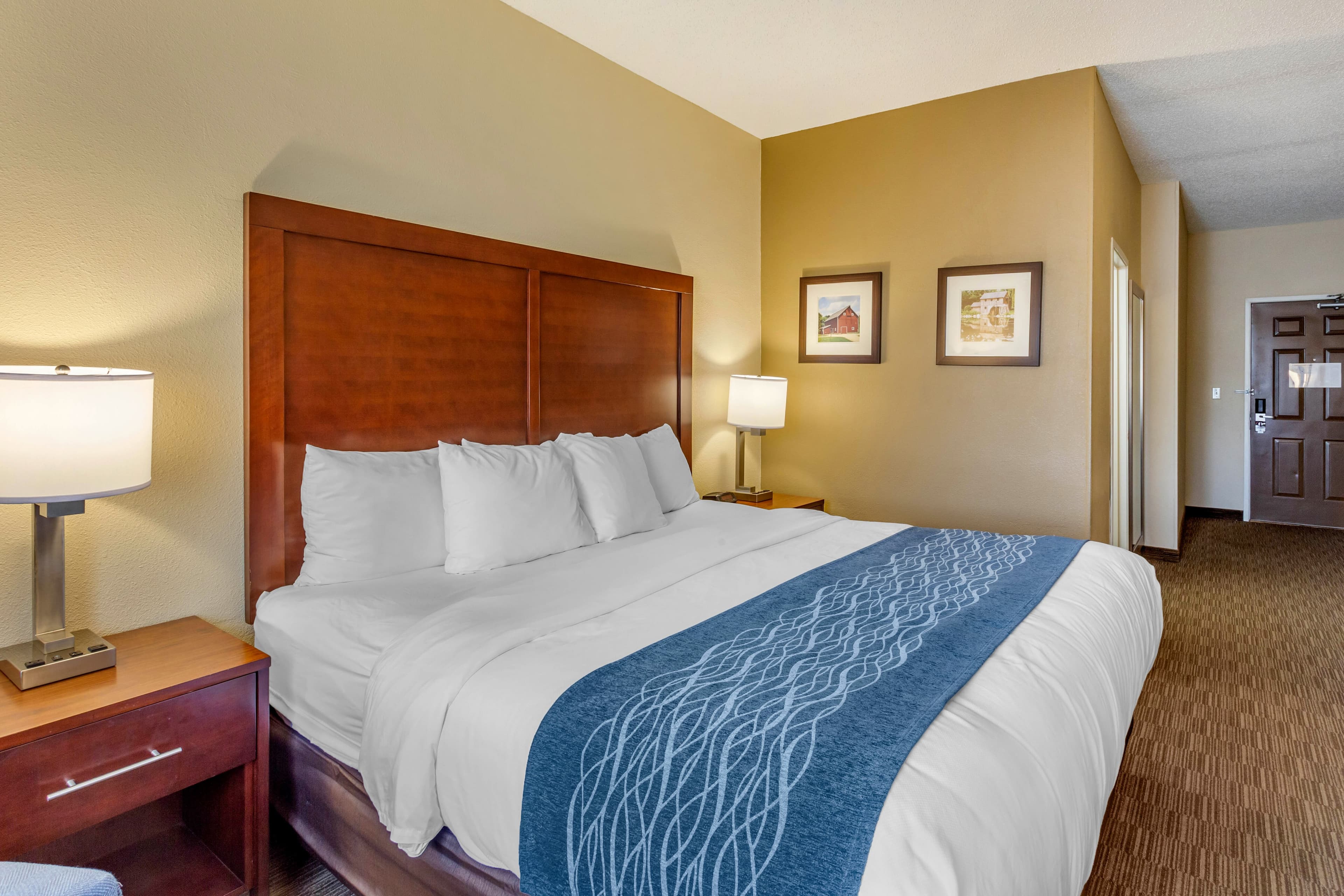 Comfort Inn Rockford near Casino District — 12