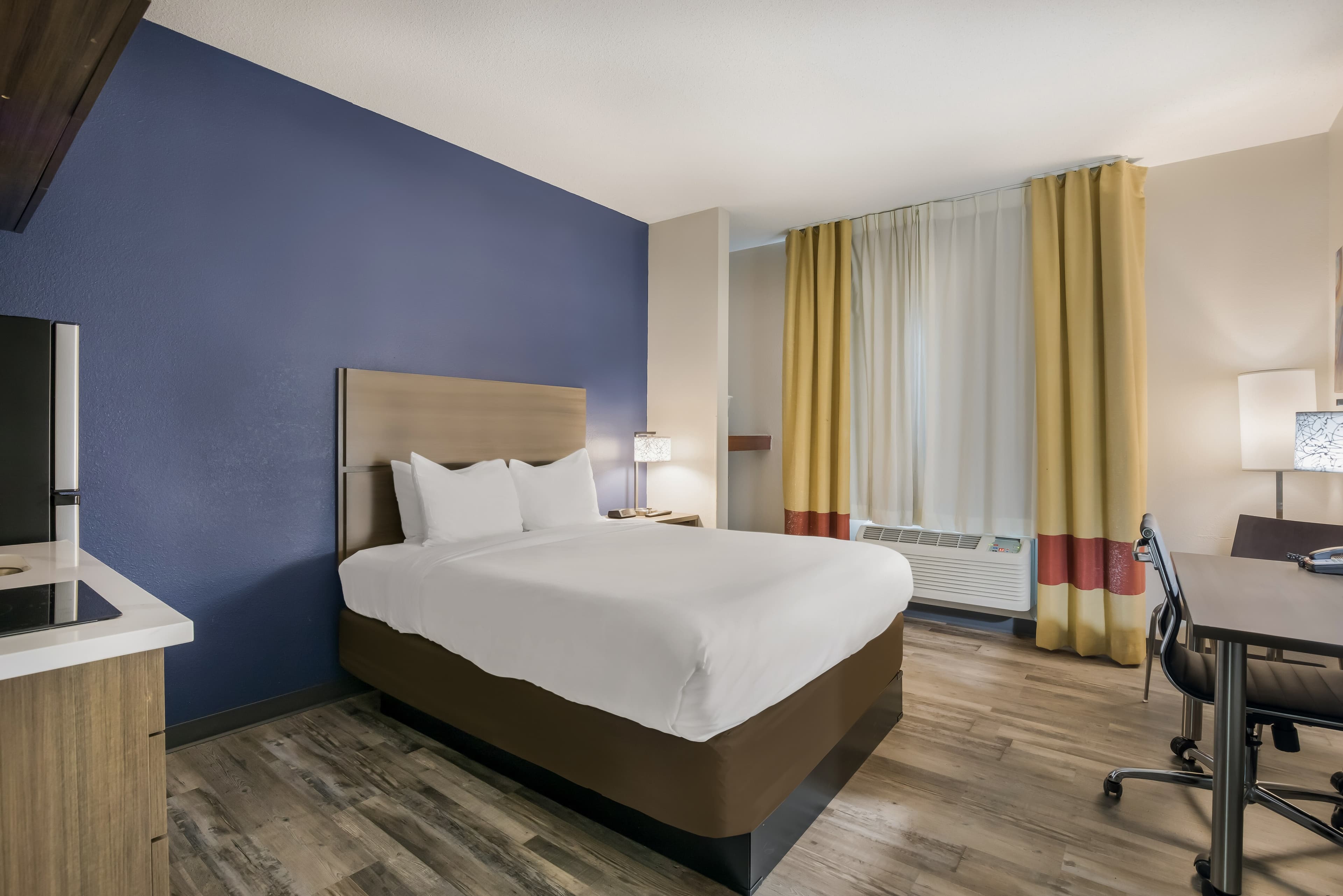 MainStay Suites Joliet I-80 — 13