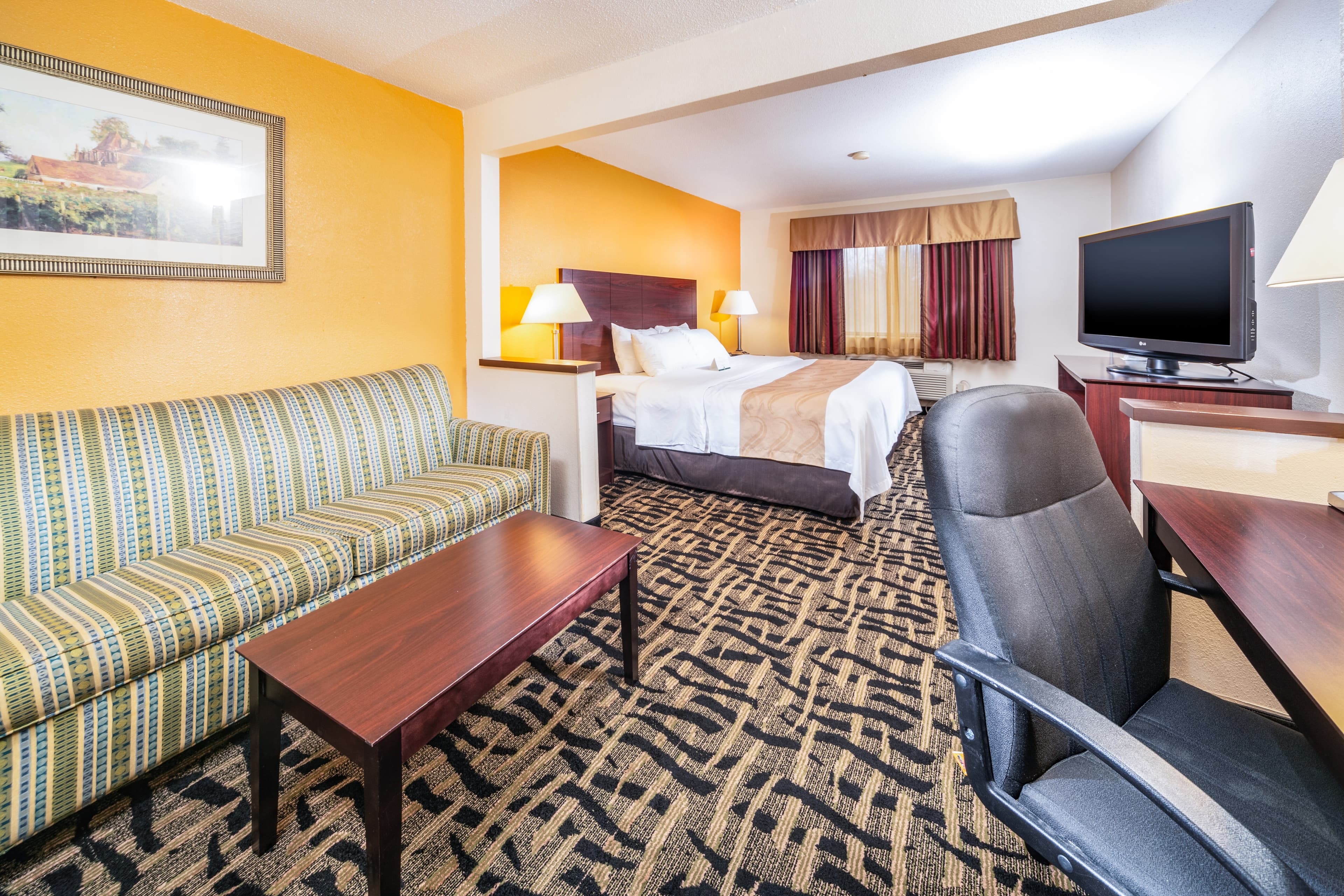Quality Inn & Suites Danville East — 13
