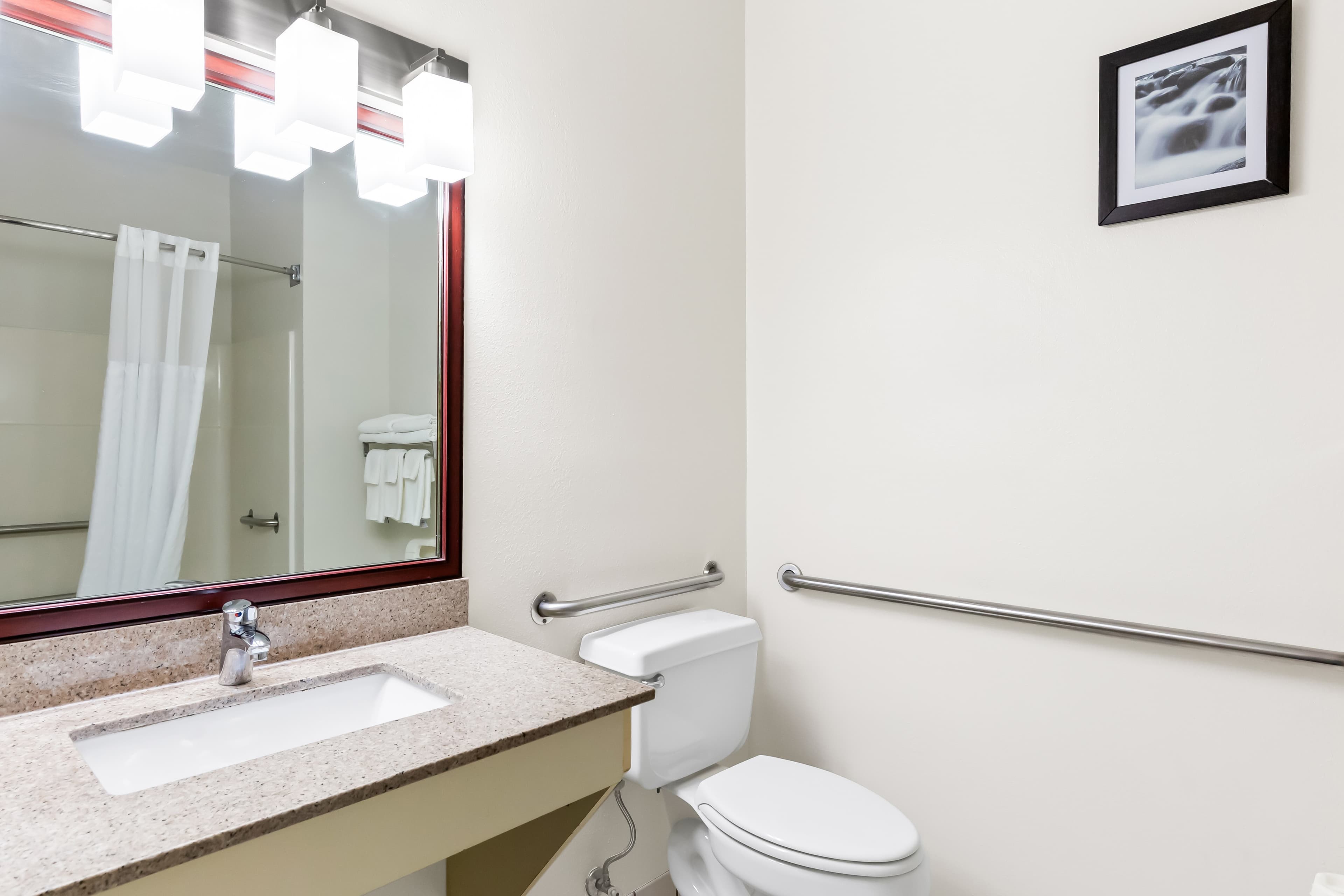 Quality Inn & Suites Springfield Southwest near I-72 — 11