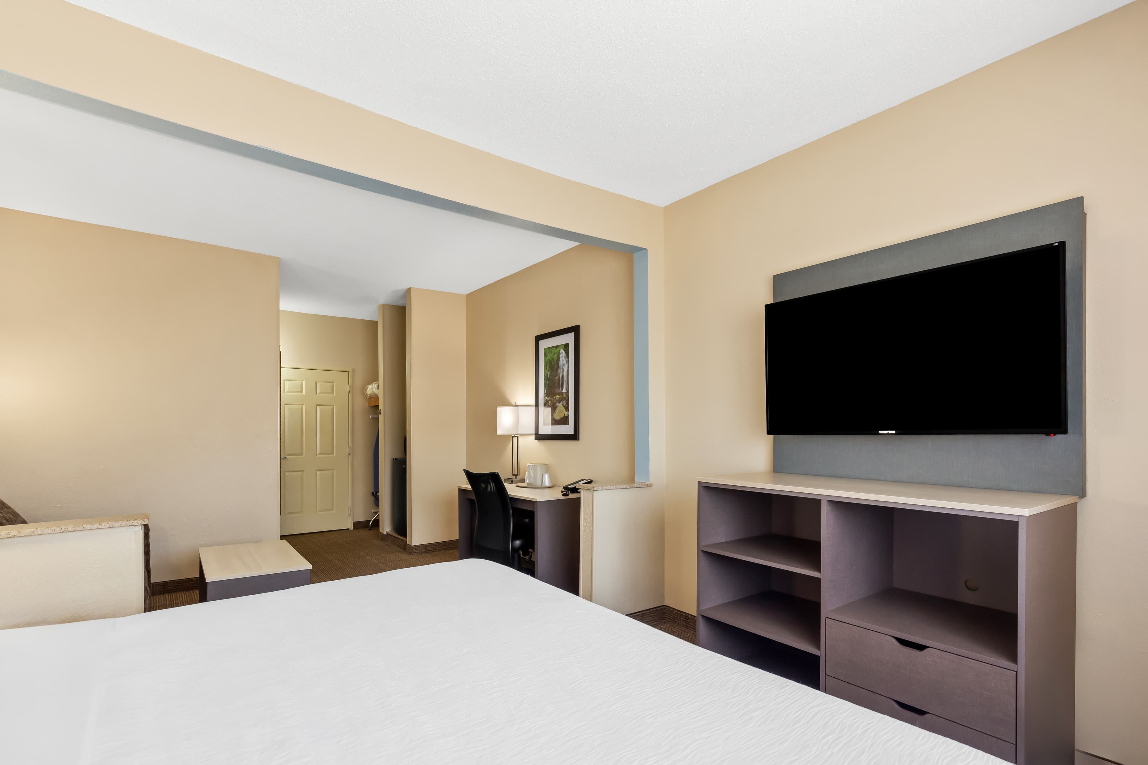 Quality Inn & Suites Springfield Southwest near I-72 — 32
