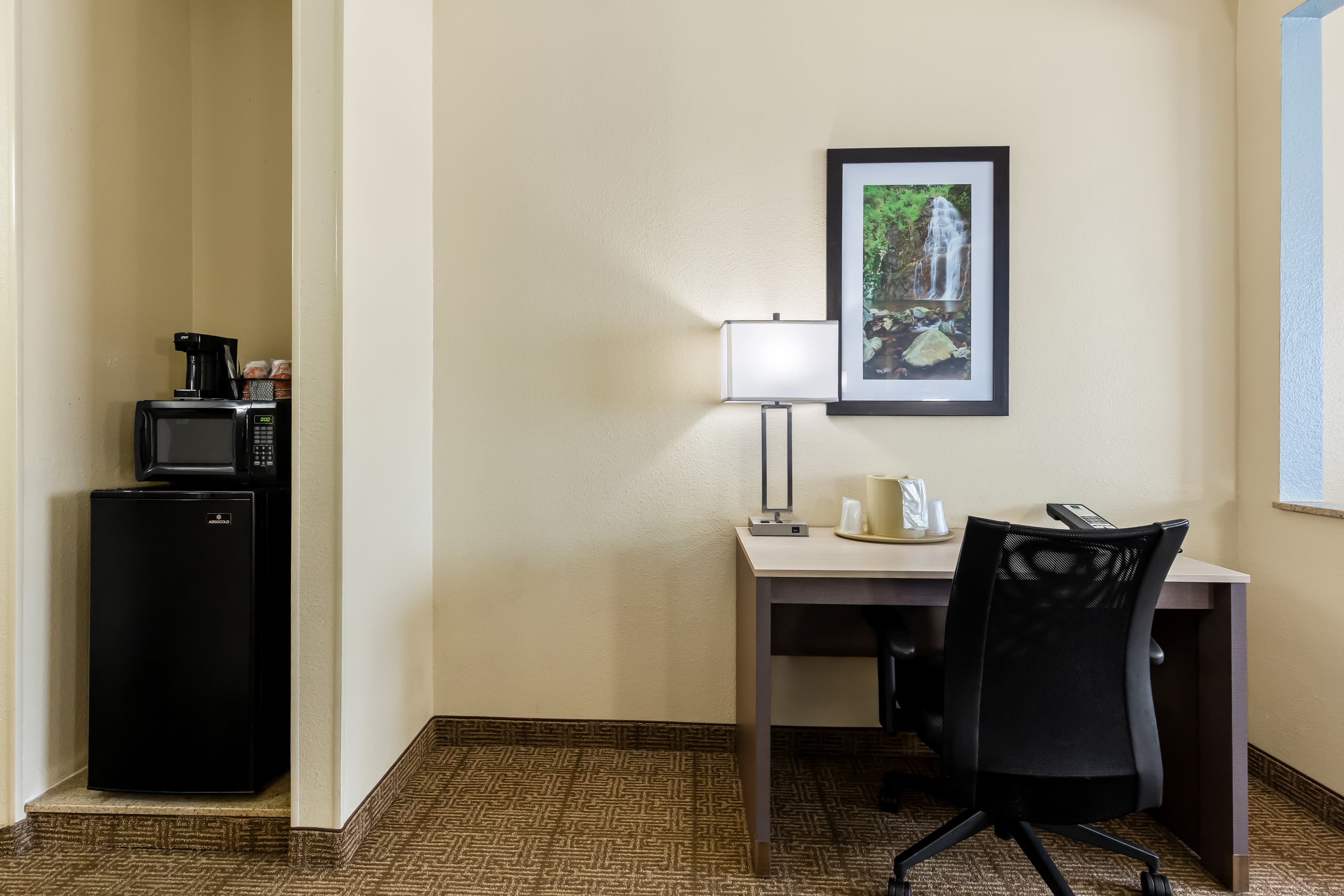 Quality Inn & Suites Springfield Southwest near I-72 — 33