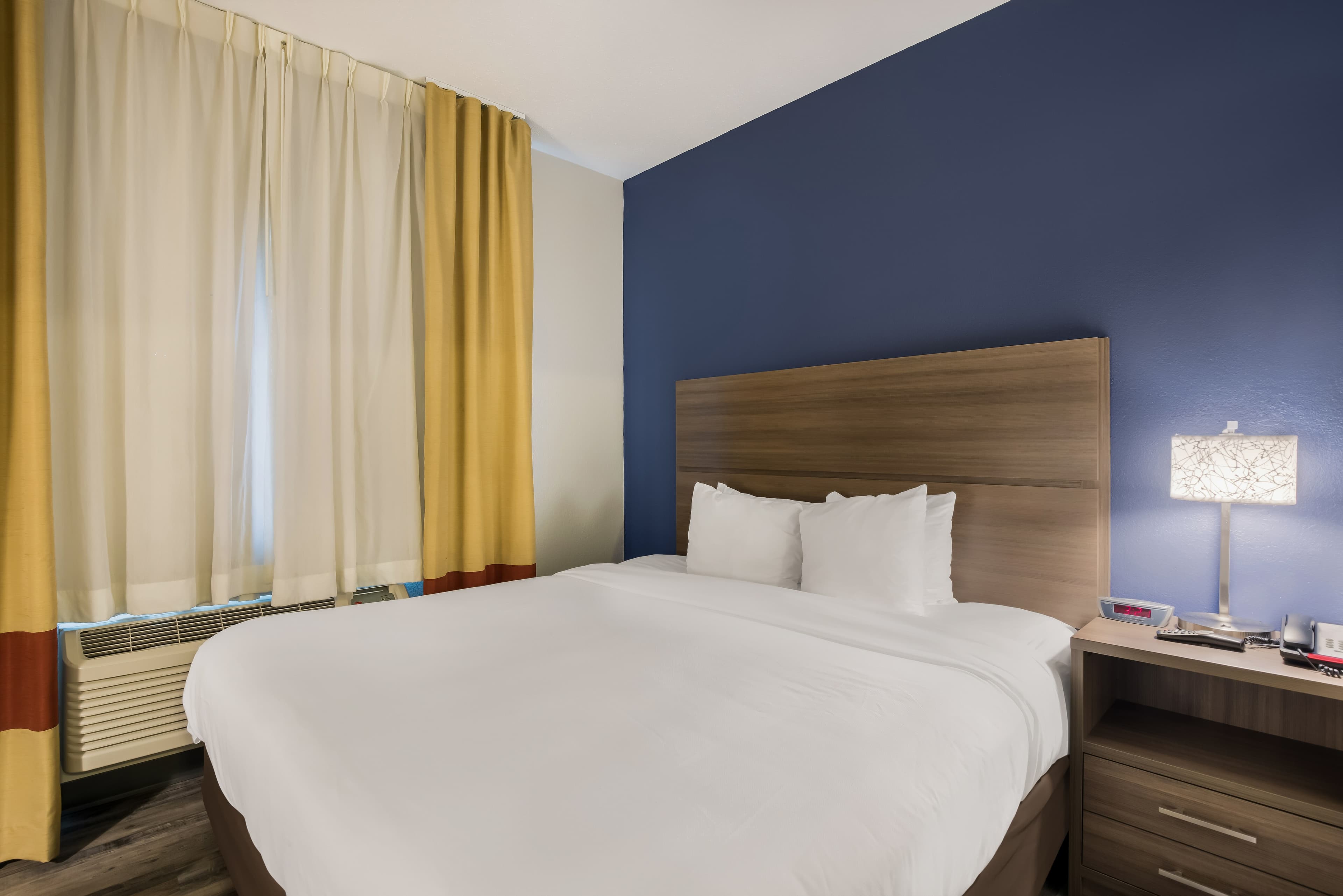 MainStay Suites Joliet I-55 - Image 4