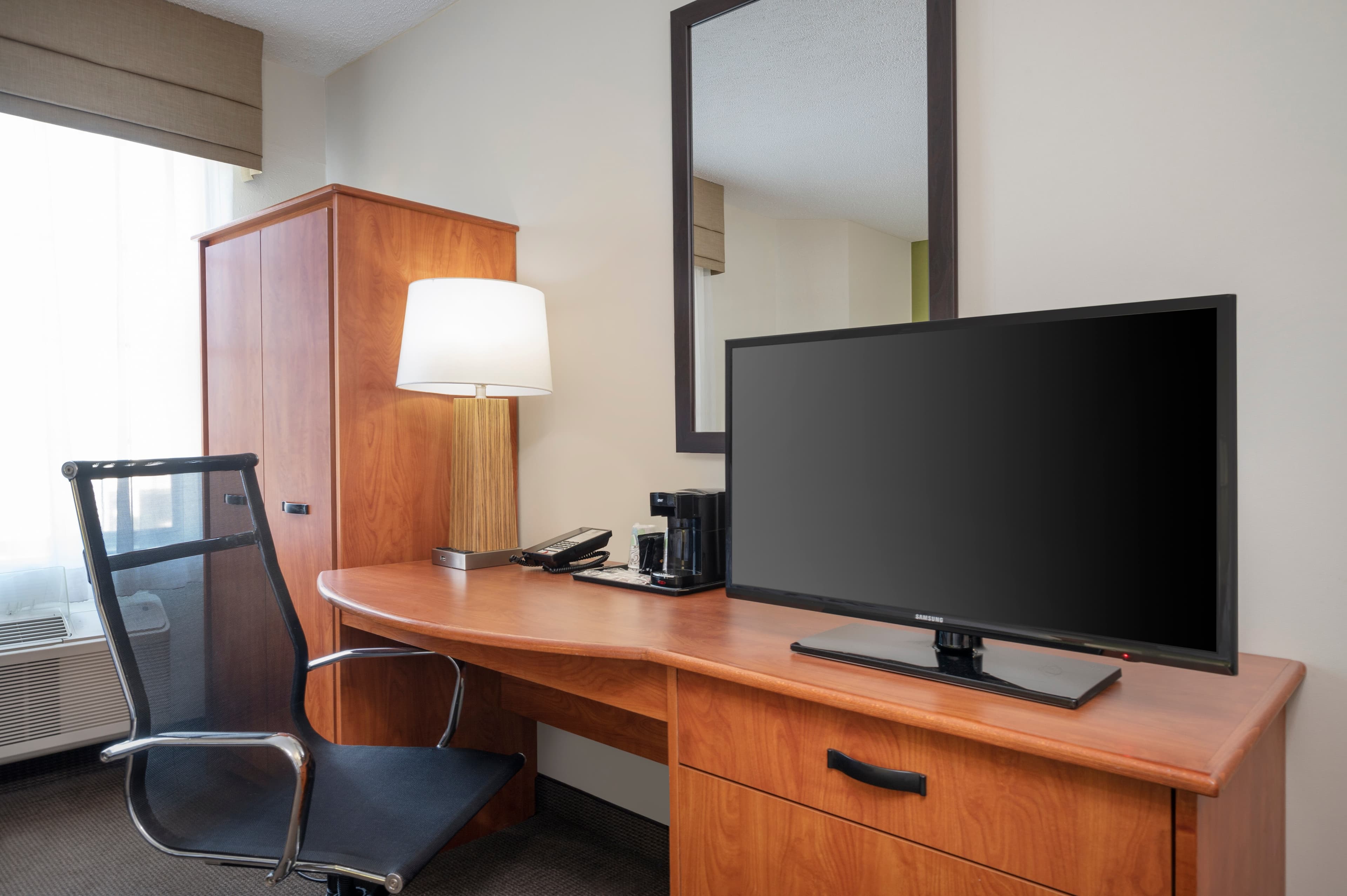 Sleep Inn Midway Airport - Image 2