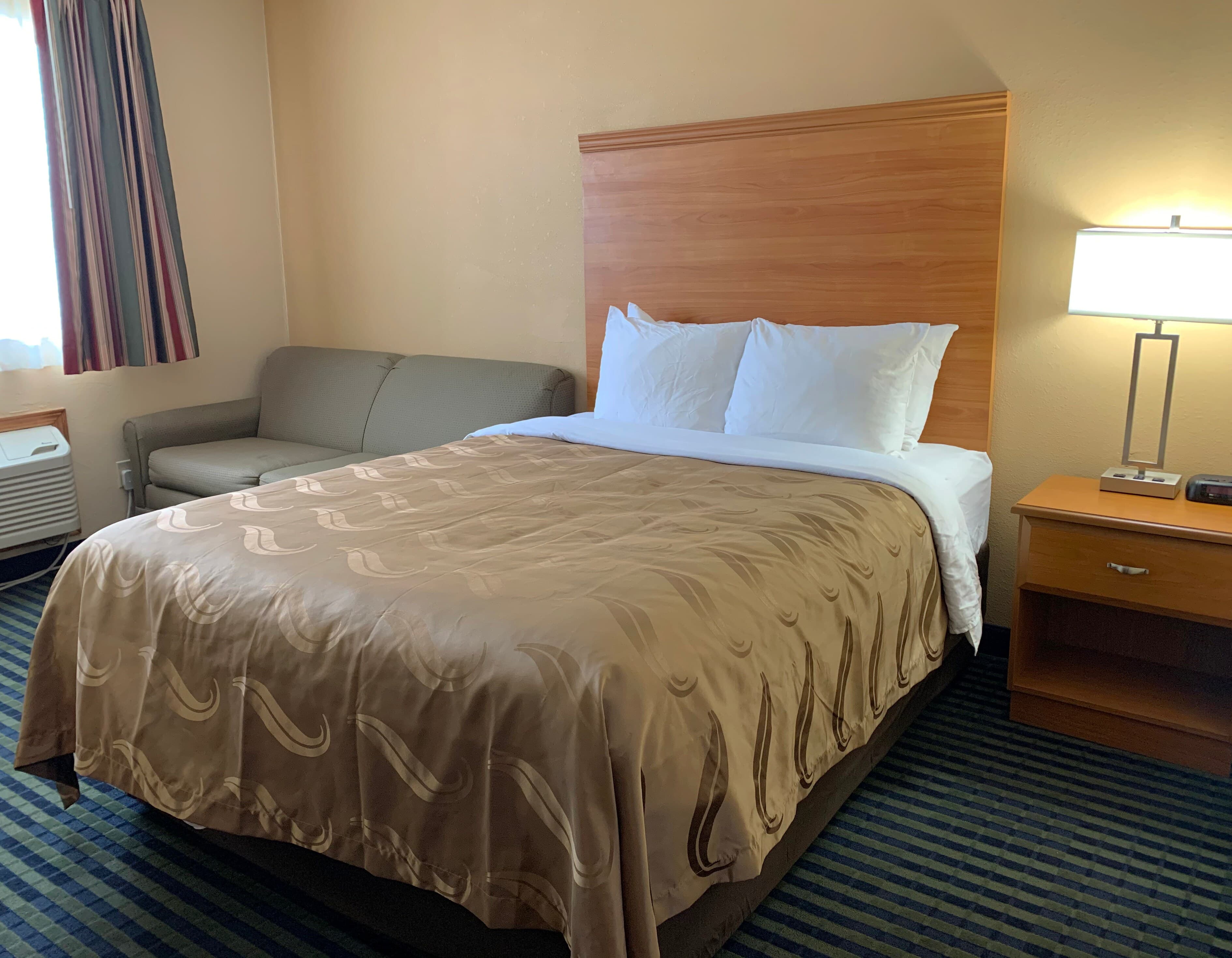 Quality Inn Ottawa near Starved Rock State Park - Image 2