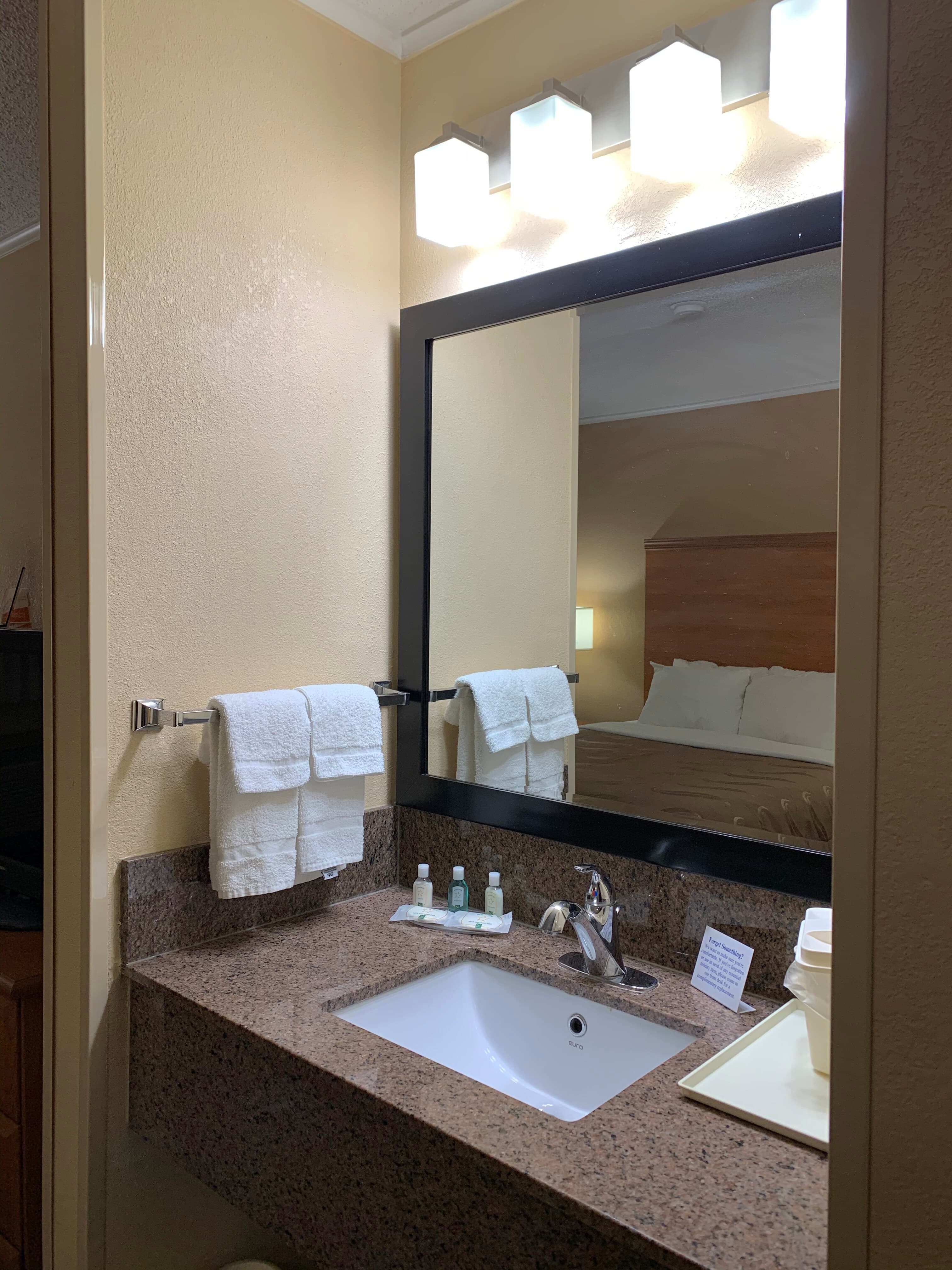 Quality Inn Ottawa near Starved Rock State Park — 31