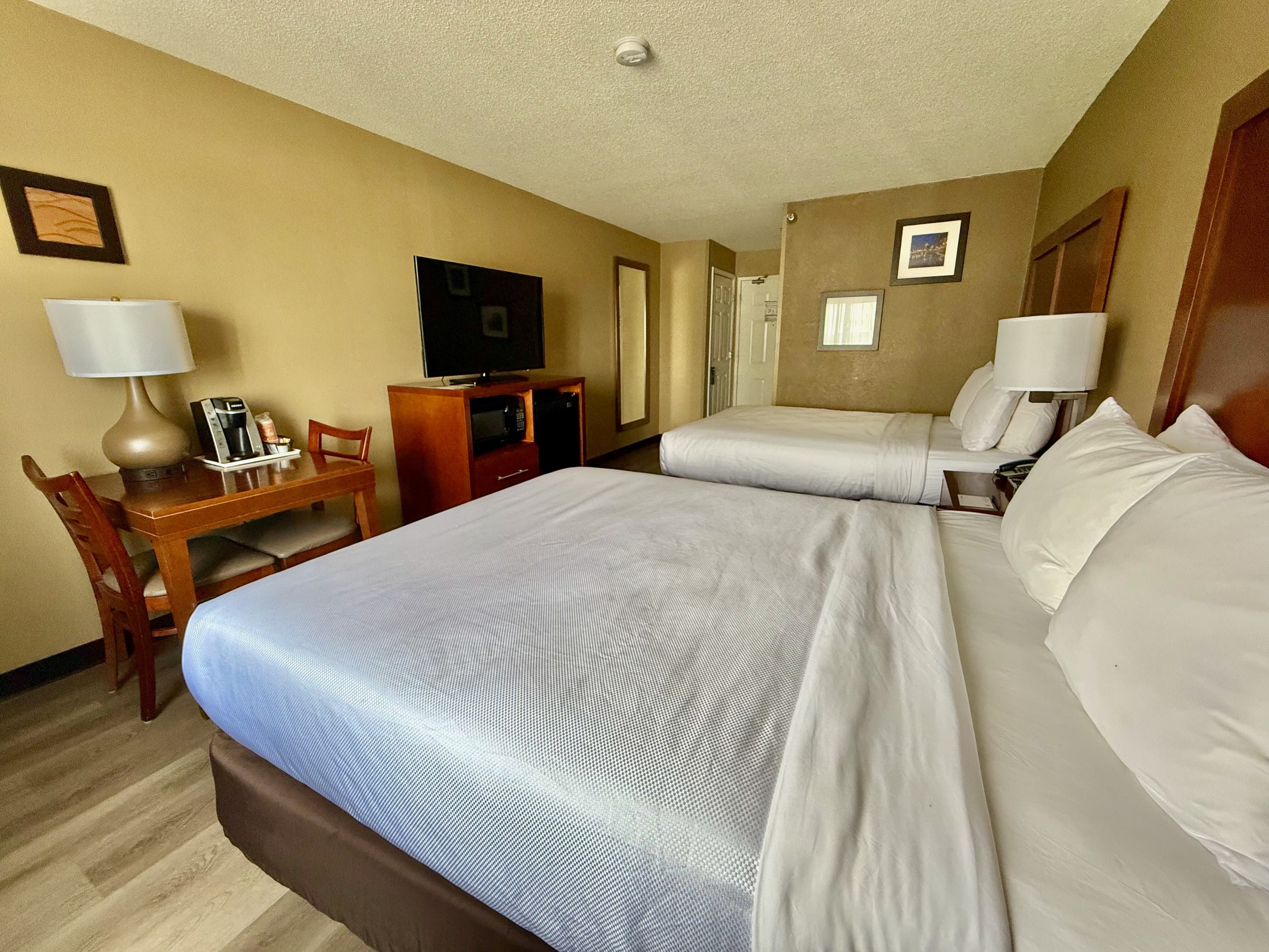 Comfort Inn Gurnee near Six Flags — 7