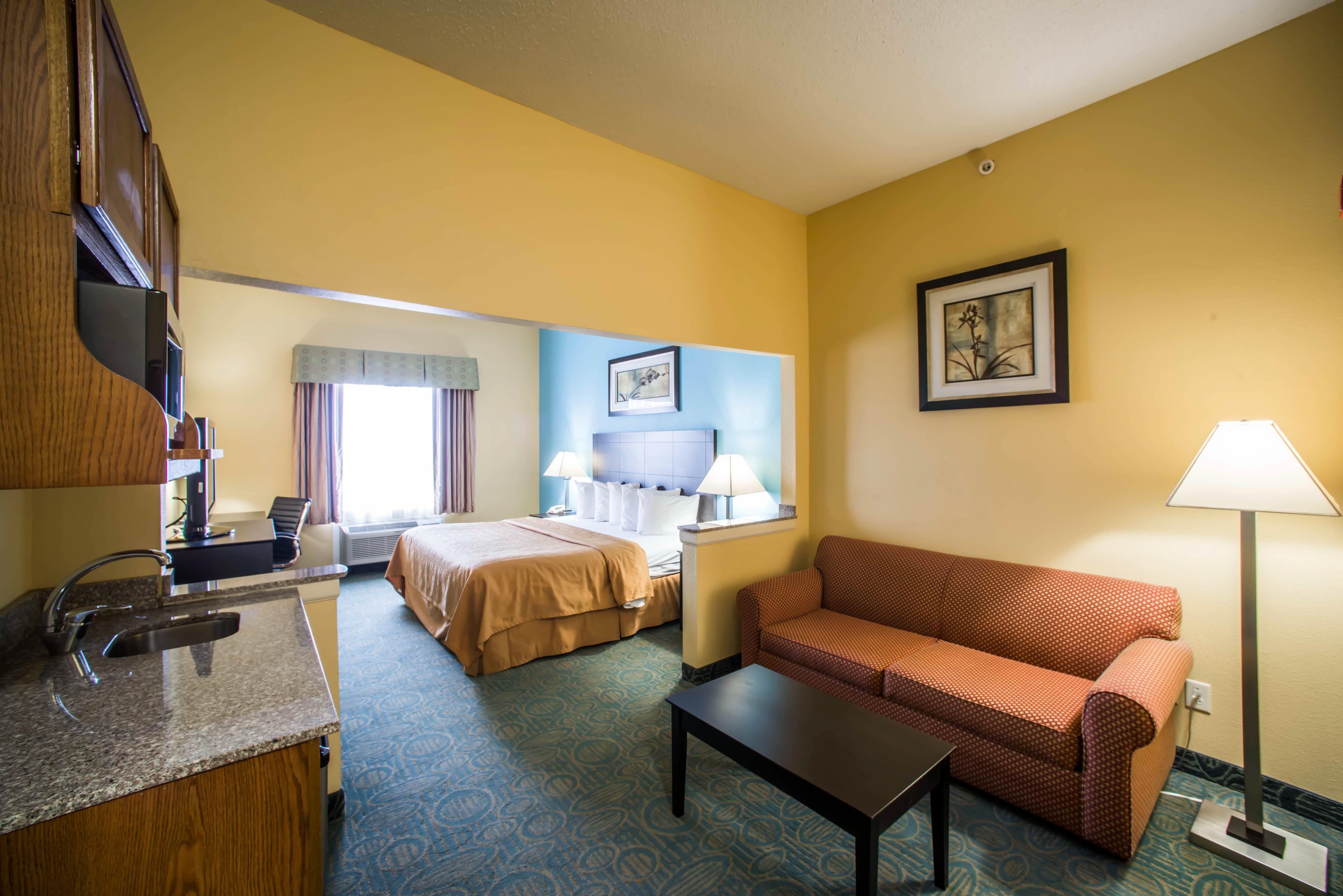 Quality Inn Litchfield Route 66 — 14