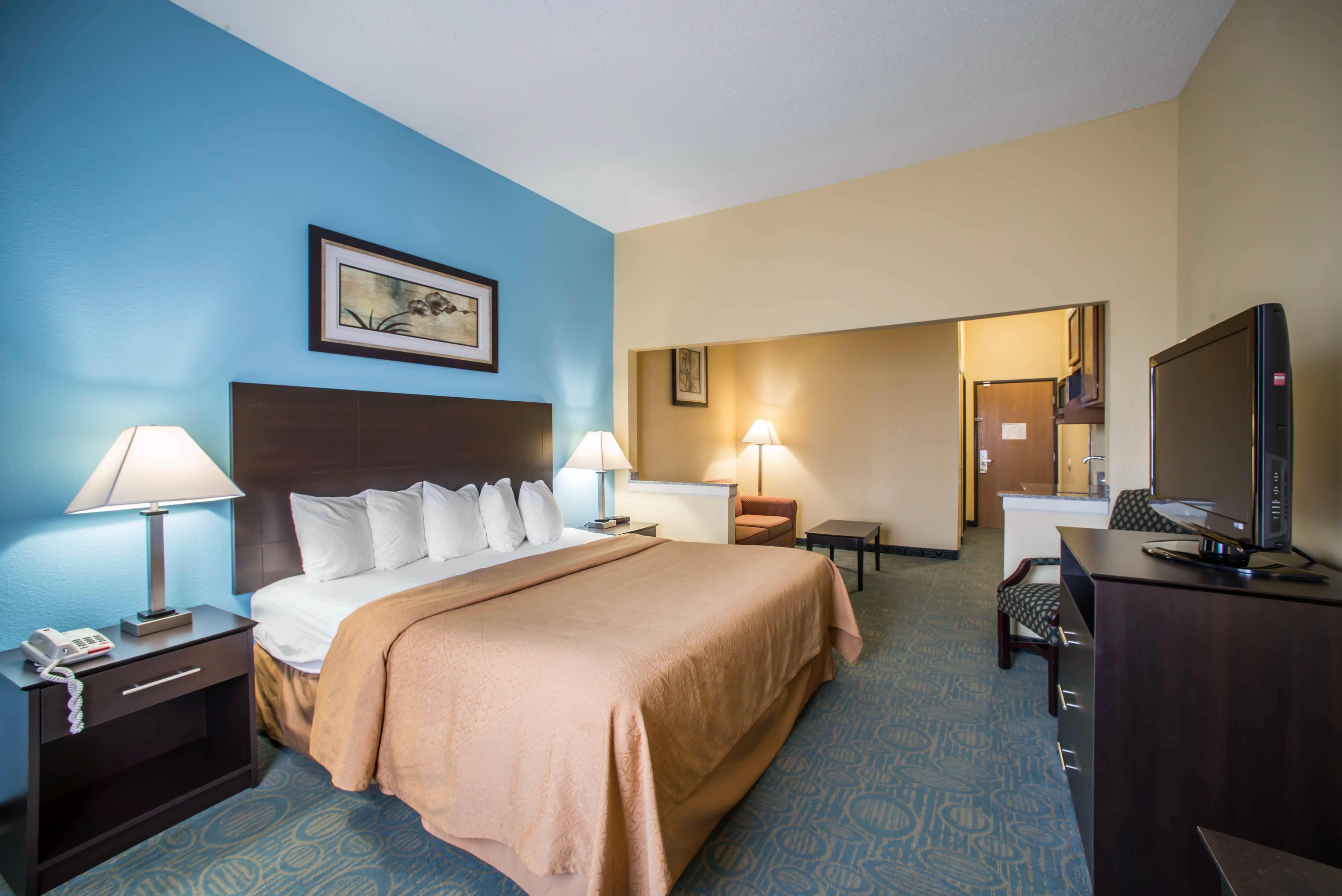 Quality Inn Litchfield Route 66 — 16