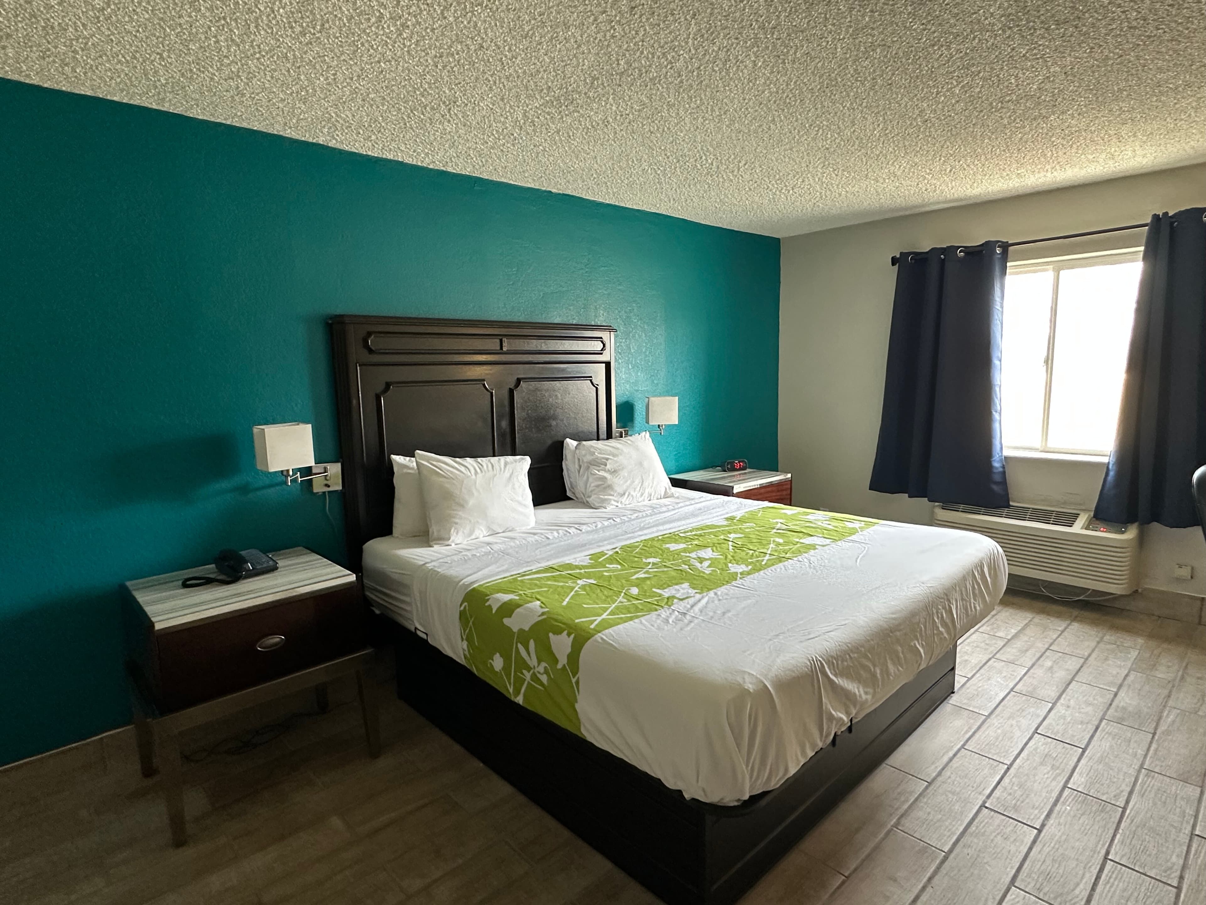 Rodeway Inn Bloomington - Normal West - Image 2