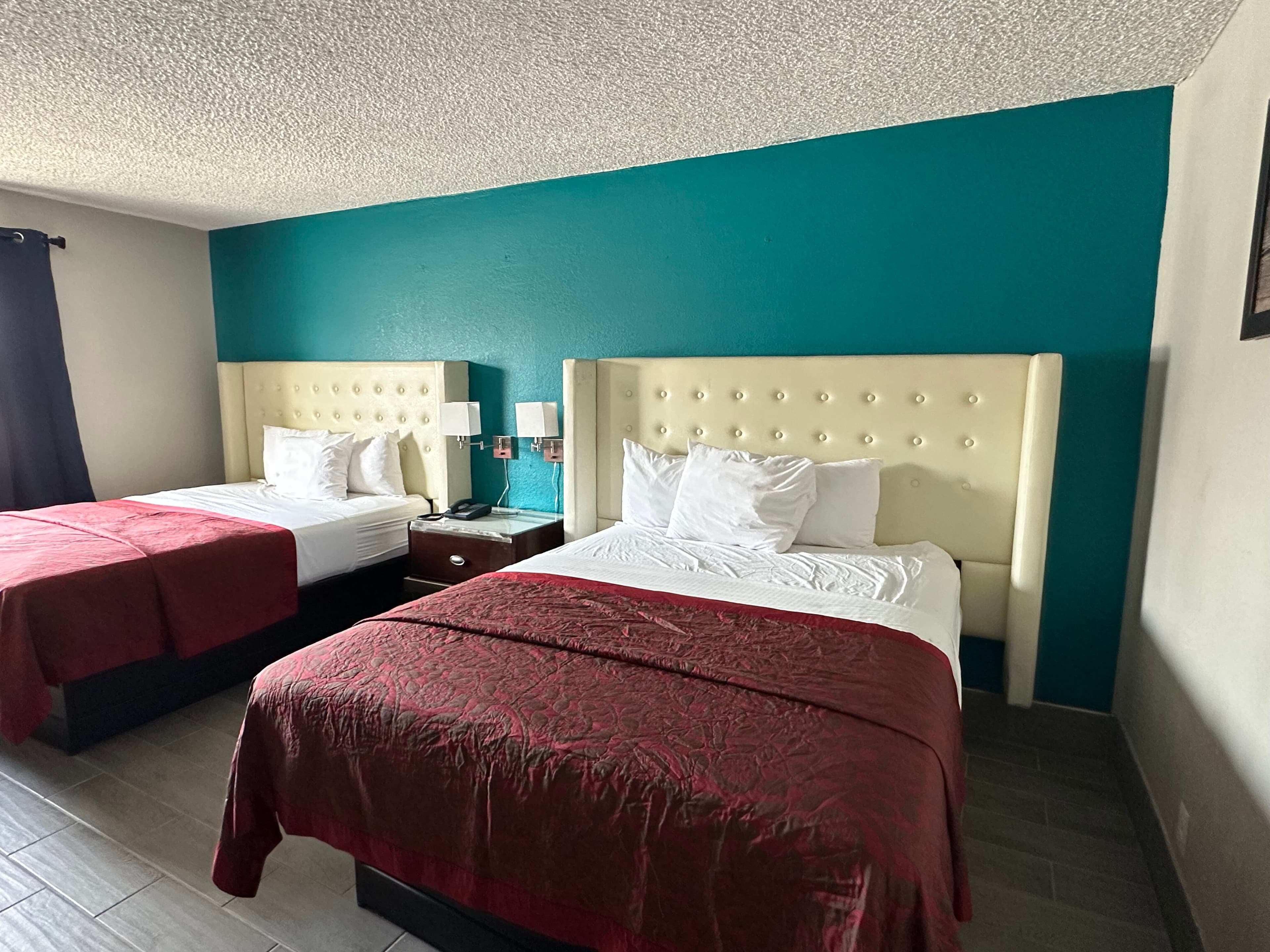 Rodeway Inn Bloomington - Normal West — 6