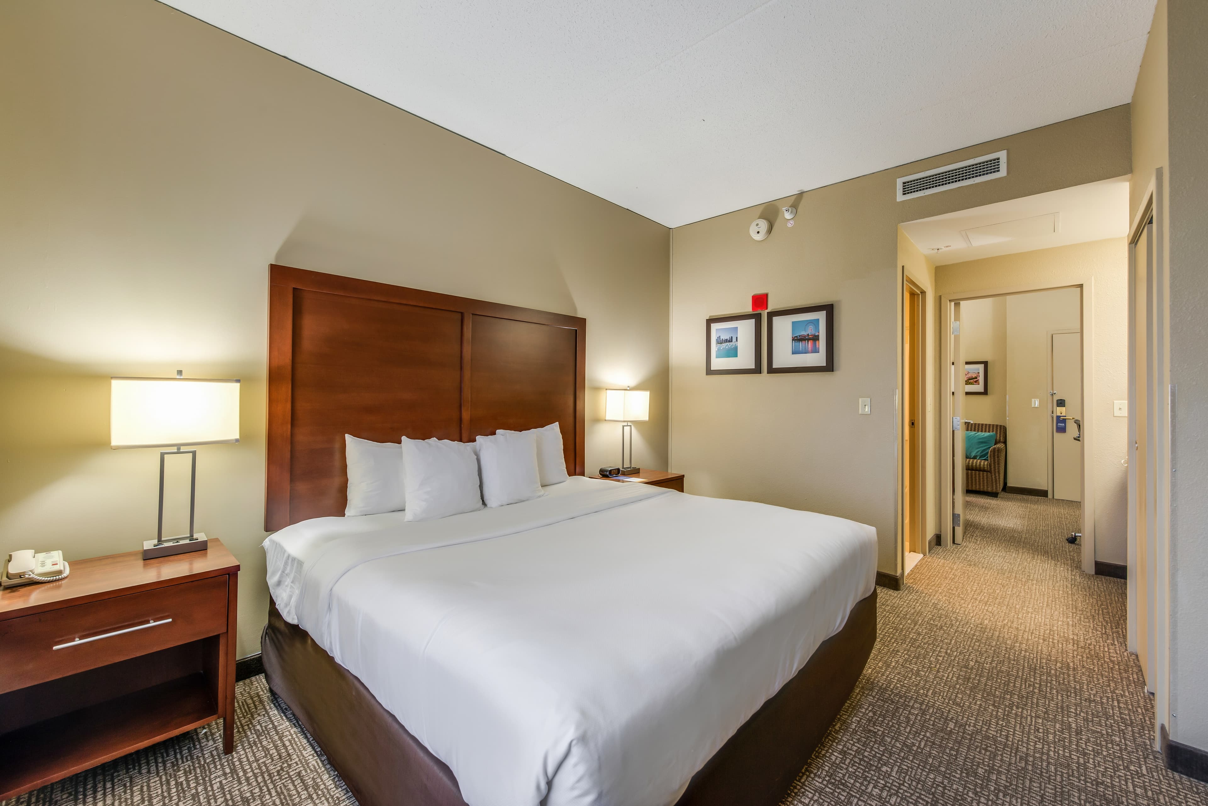 Comfort Suites Chicago O'Hare Airport — 6