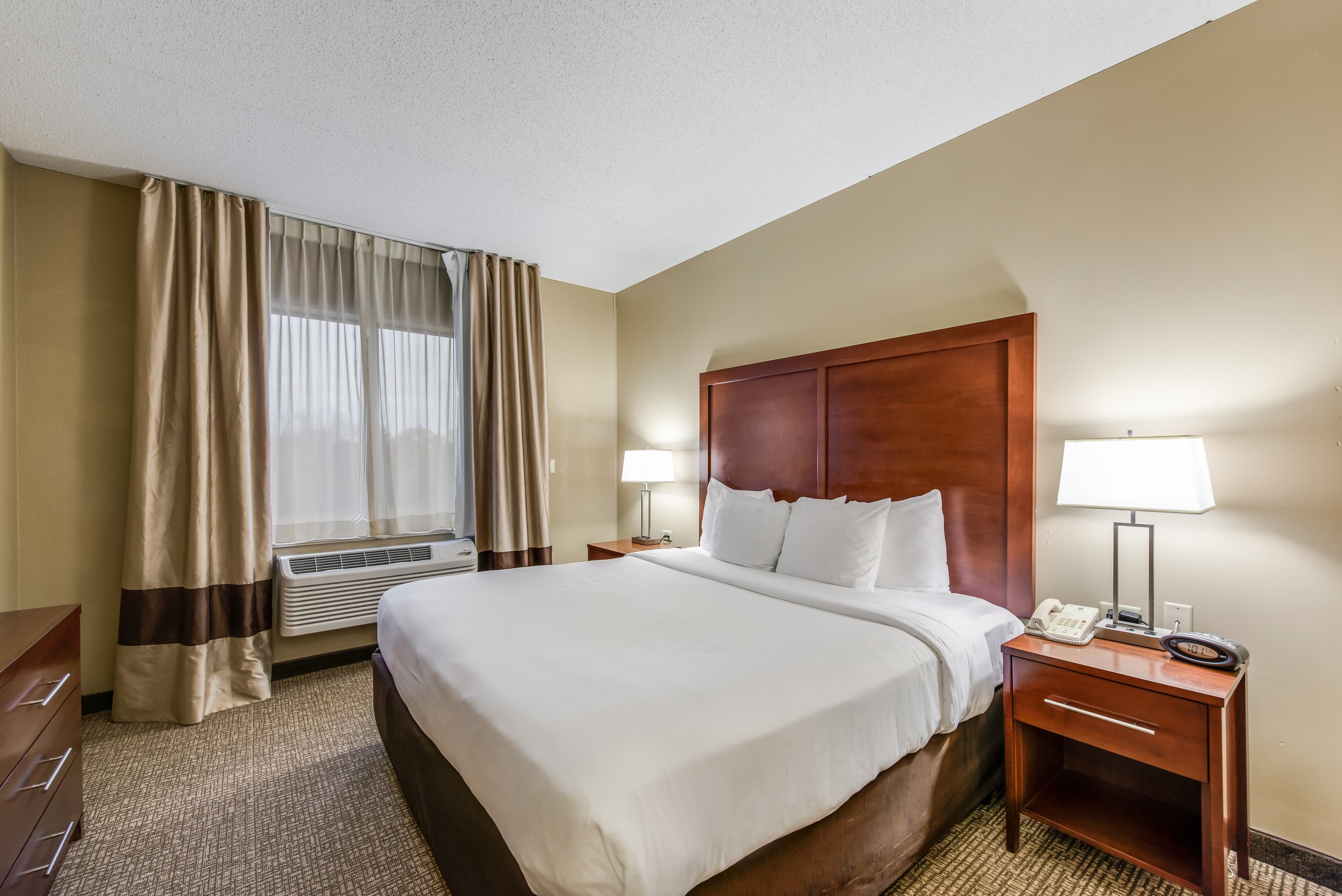 Comfort Suites Chicago O'Hare Airport — 9