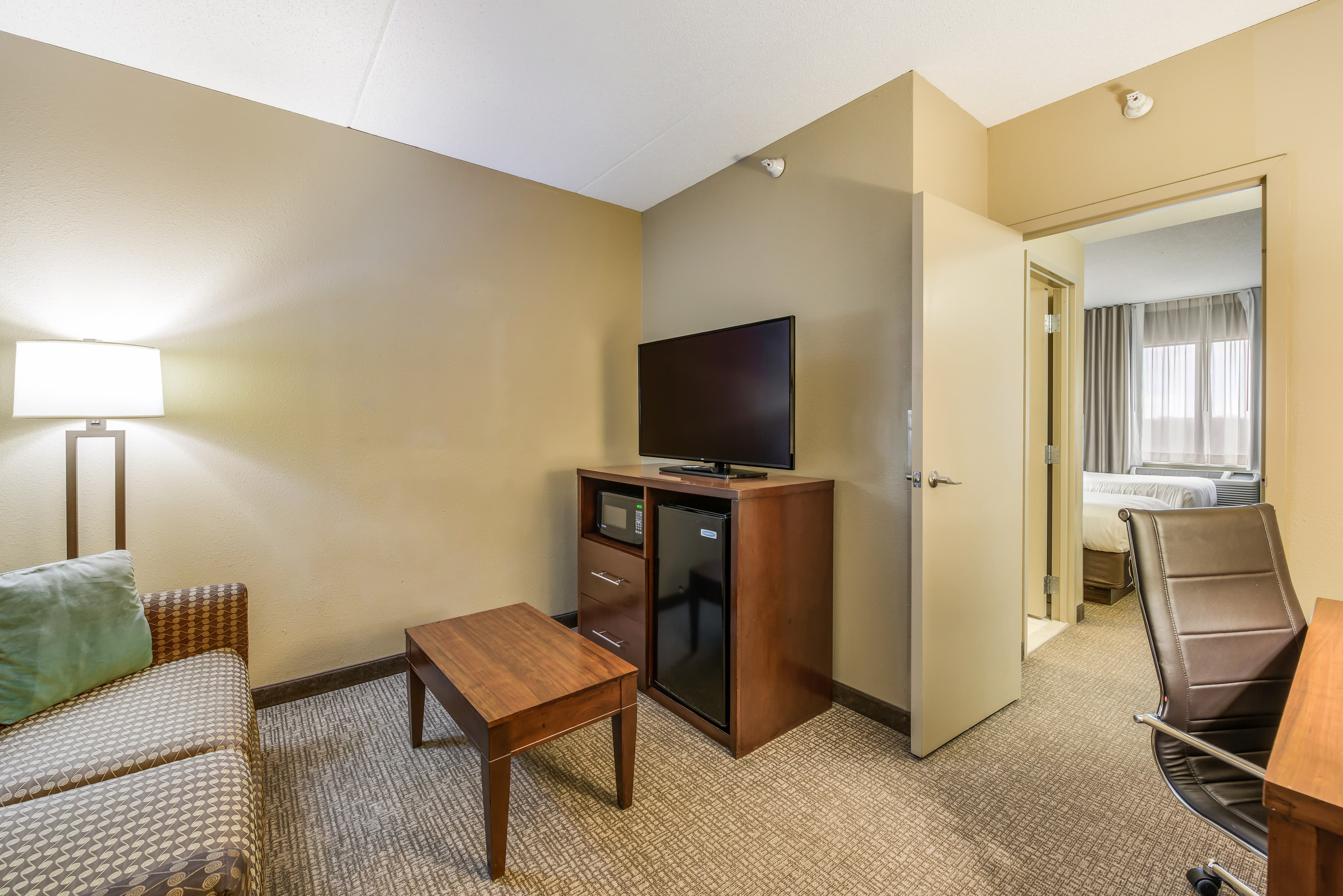 Comfort Suites Chicago O'Hare Airport — 13