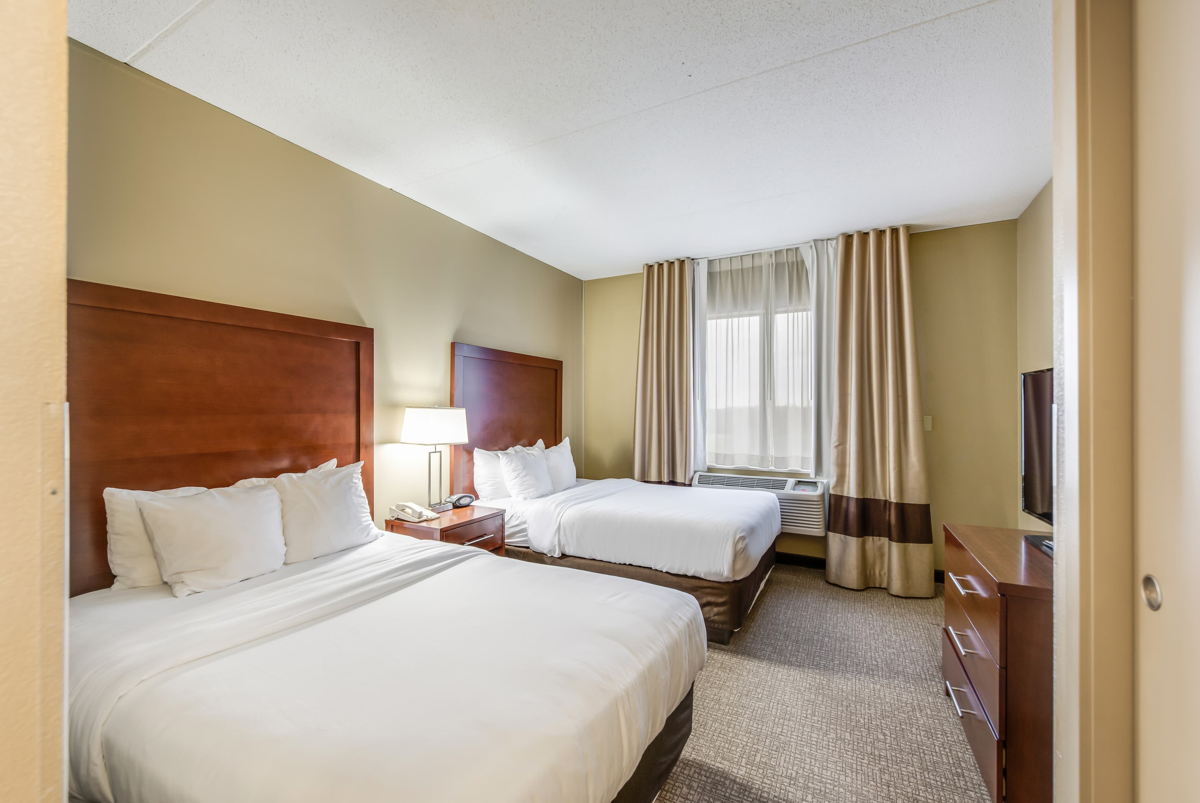 Comfort Suites Chicago O'Hare Airport — 17