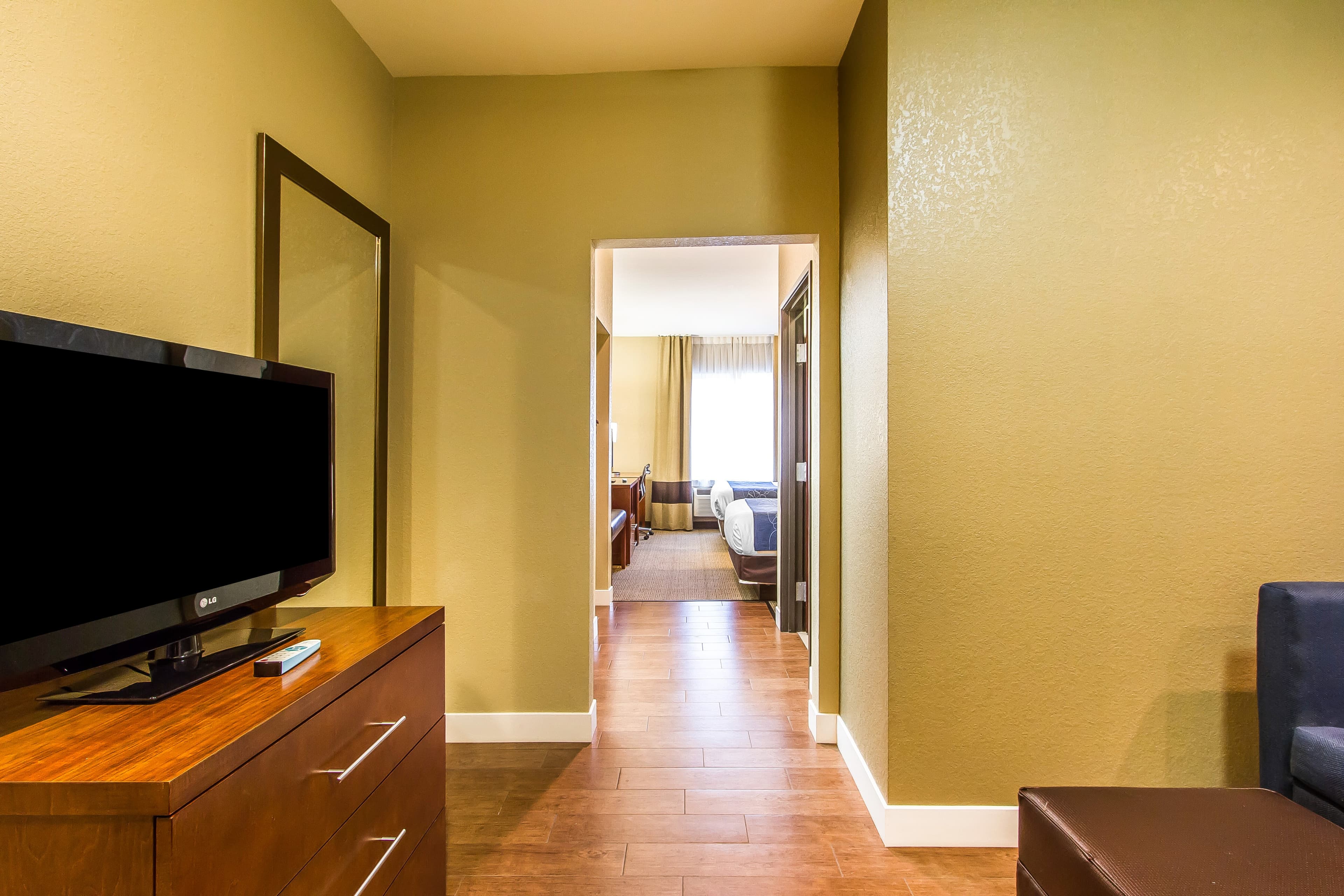 Comfort Suites Mattoon East — 20