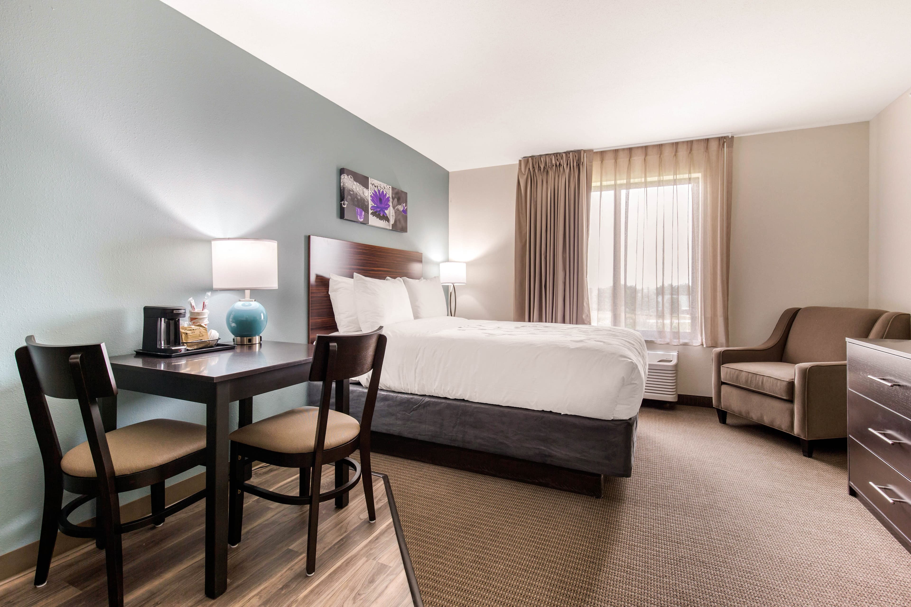 Sleep Inn & Suites South Jacksonville - Image 4