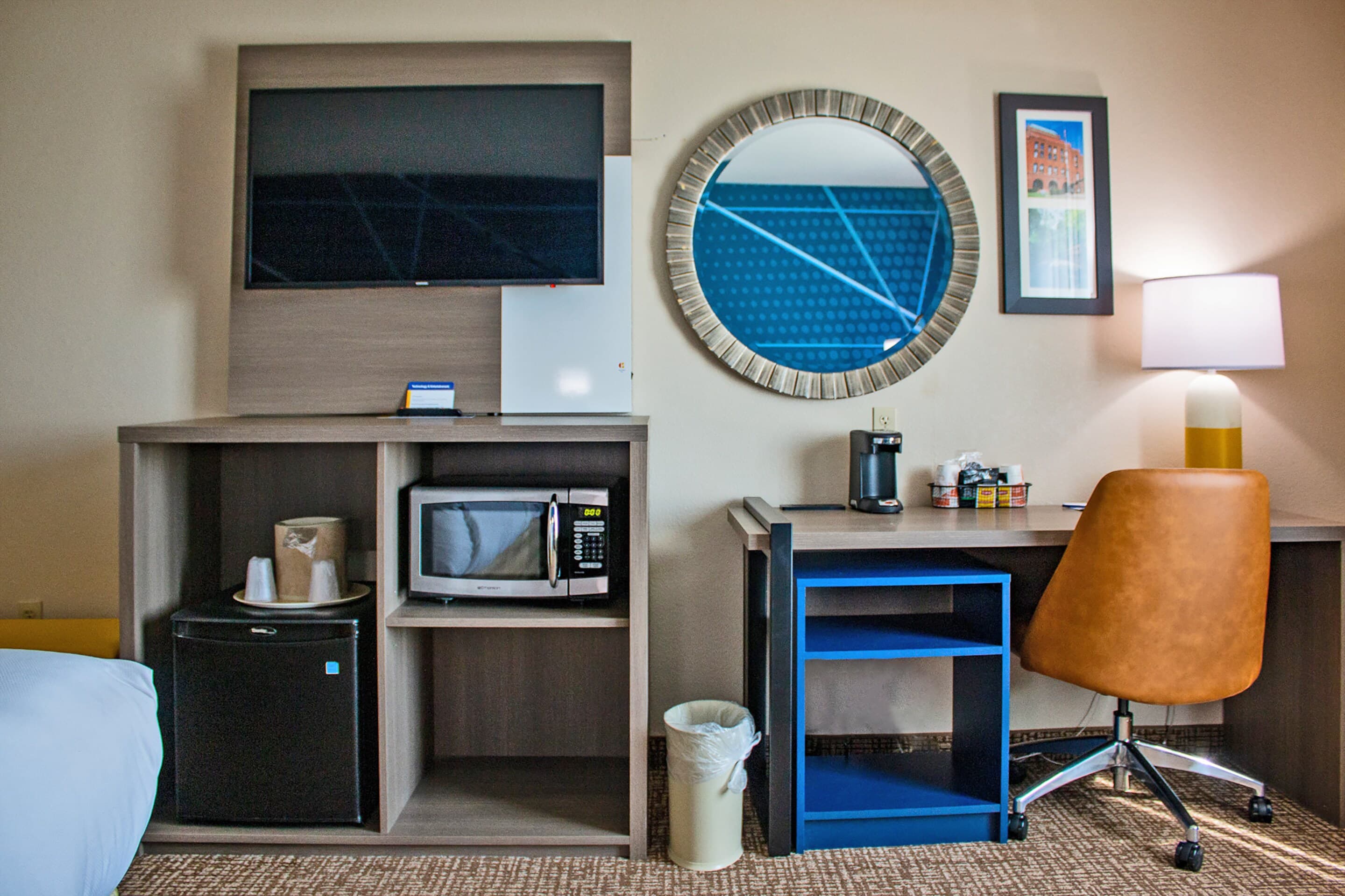 Comfort Inn & Suites Geneva- West Chicago - Image 3
