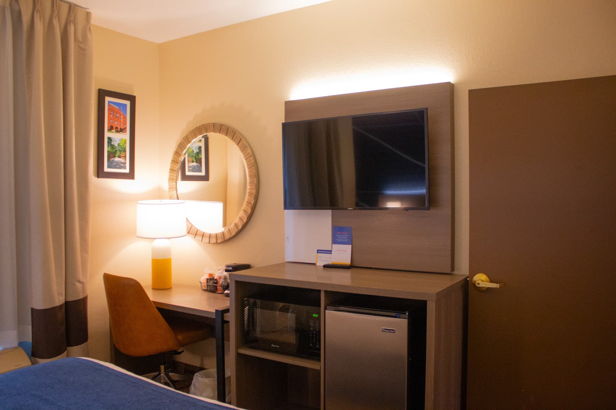 Comfort Inn & Suites Geneva- West Chicago — 13