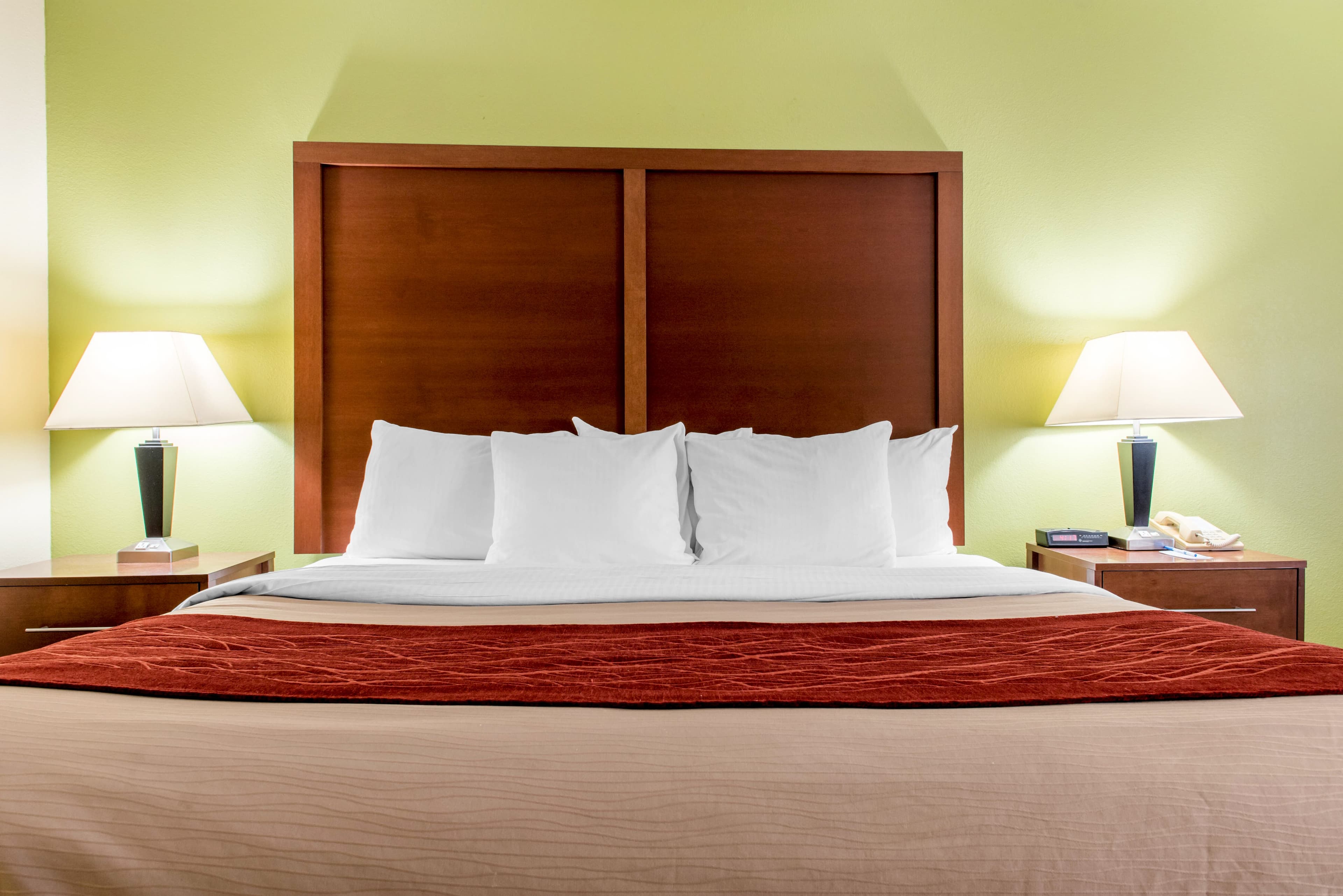 Quality Inn Jacksonville near I-72 - Image 4