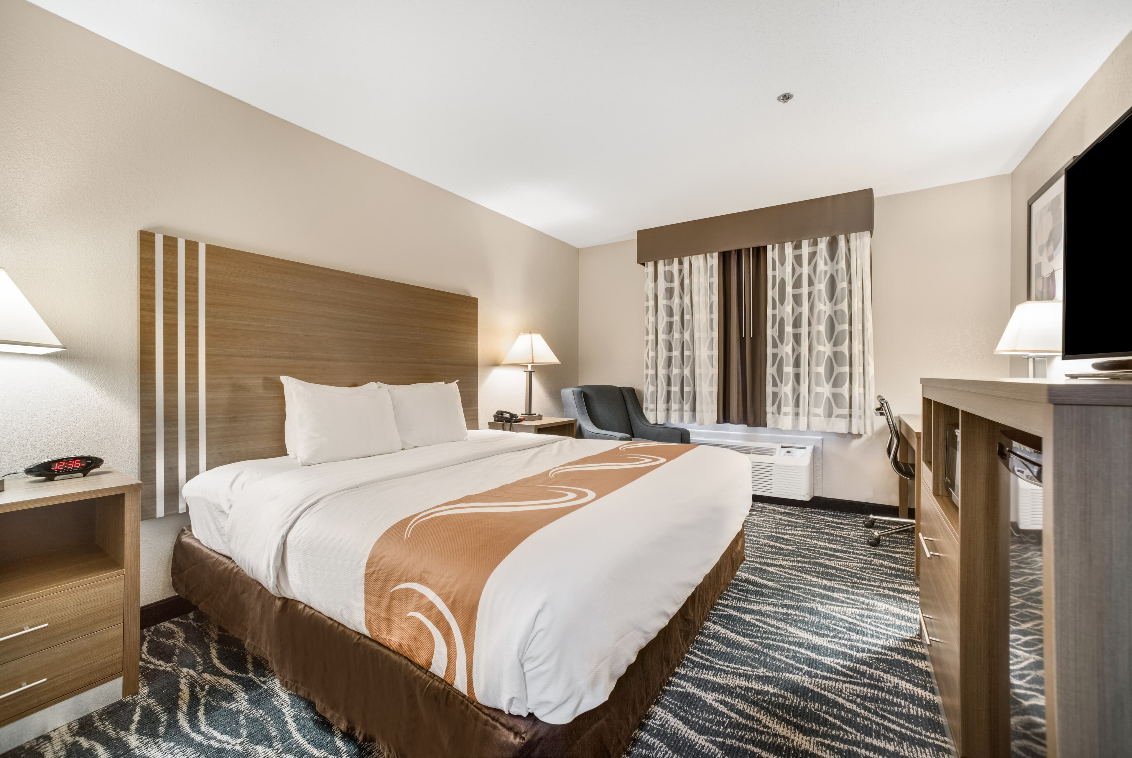 Quality Inn Effingham North - Image 4