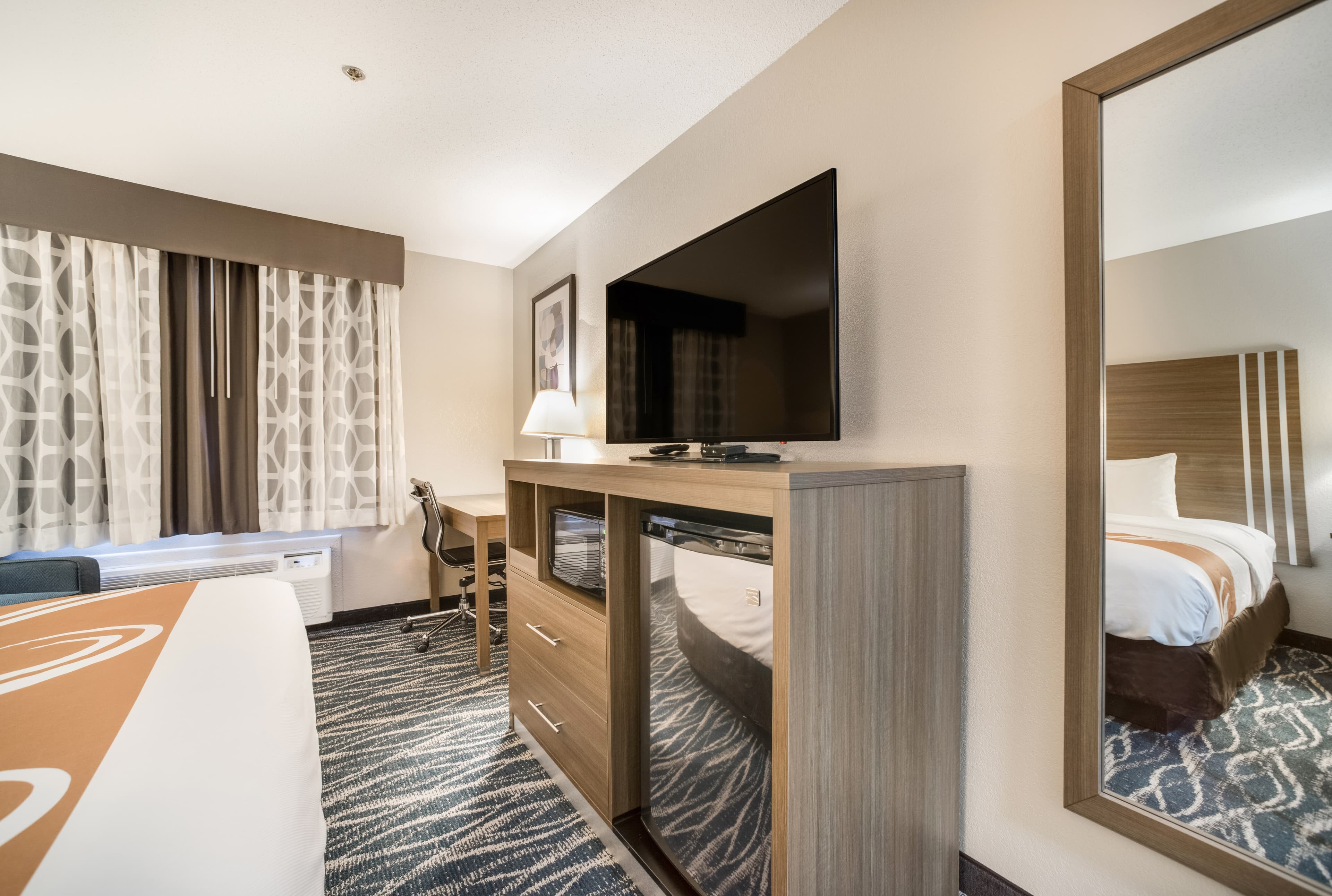 Quality Inn Effingham North - Image 5