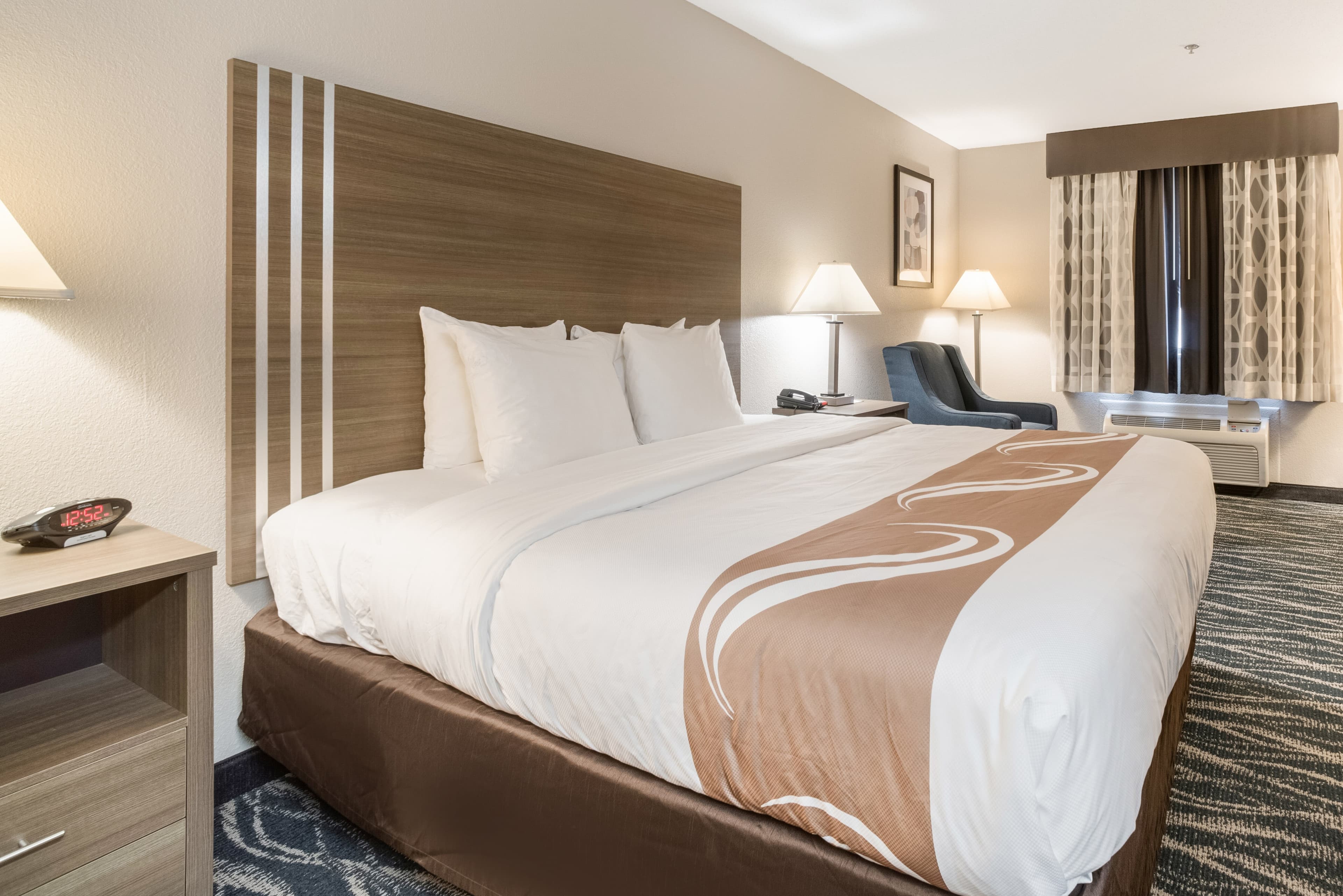 Quality Inn Effingham North - Image 1