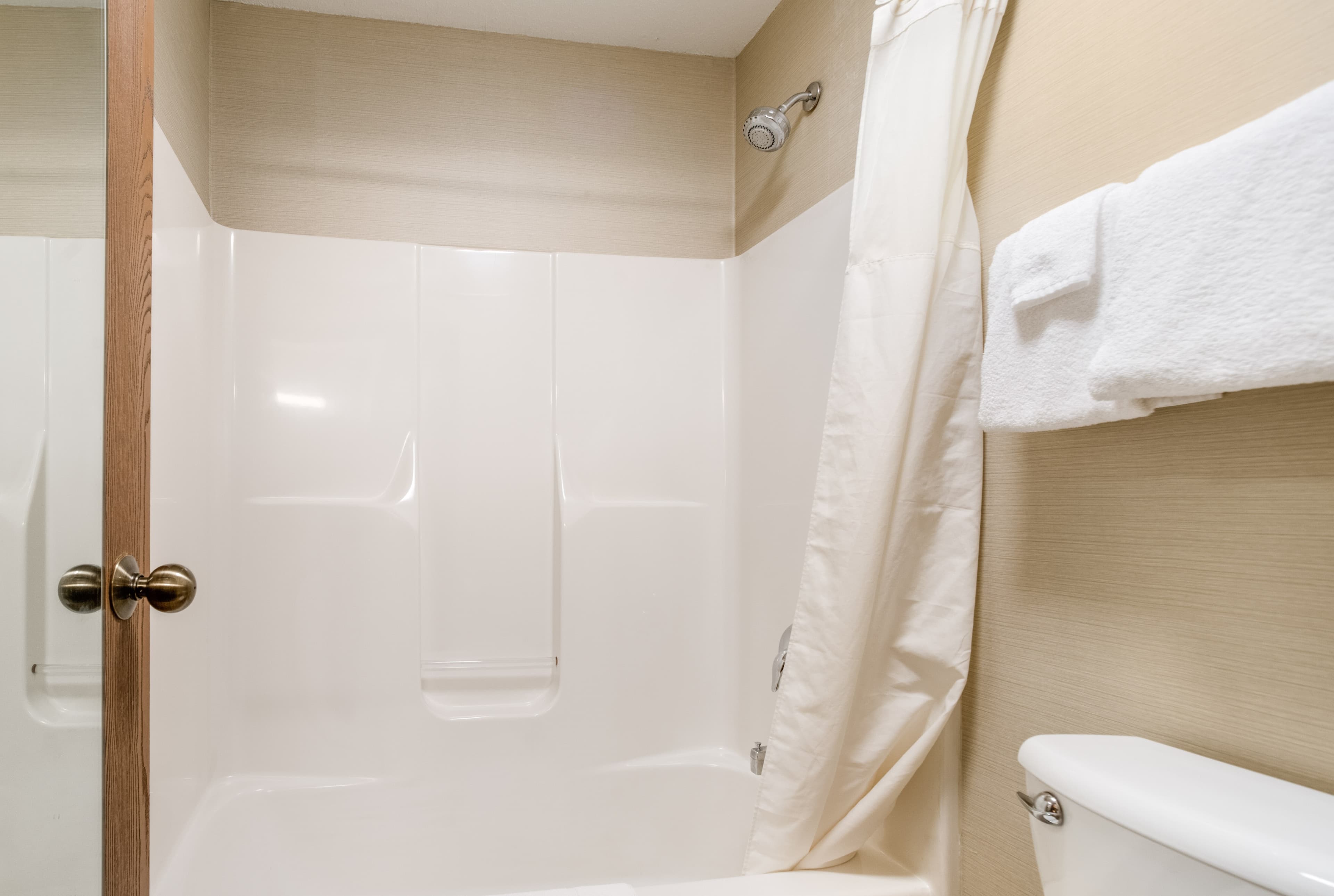 Quality Inn Effingham North - Image 2
