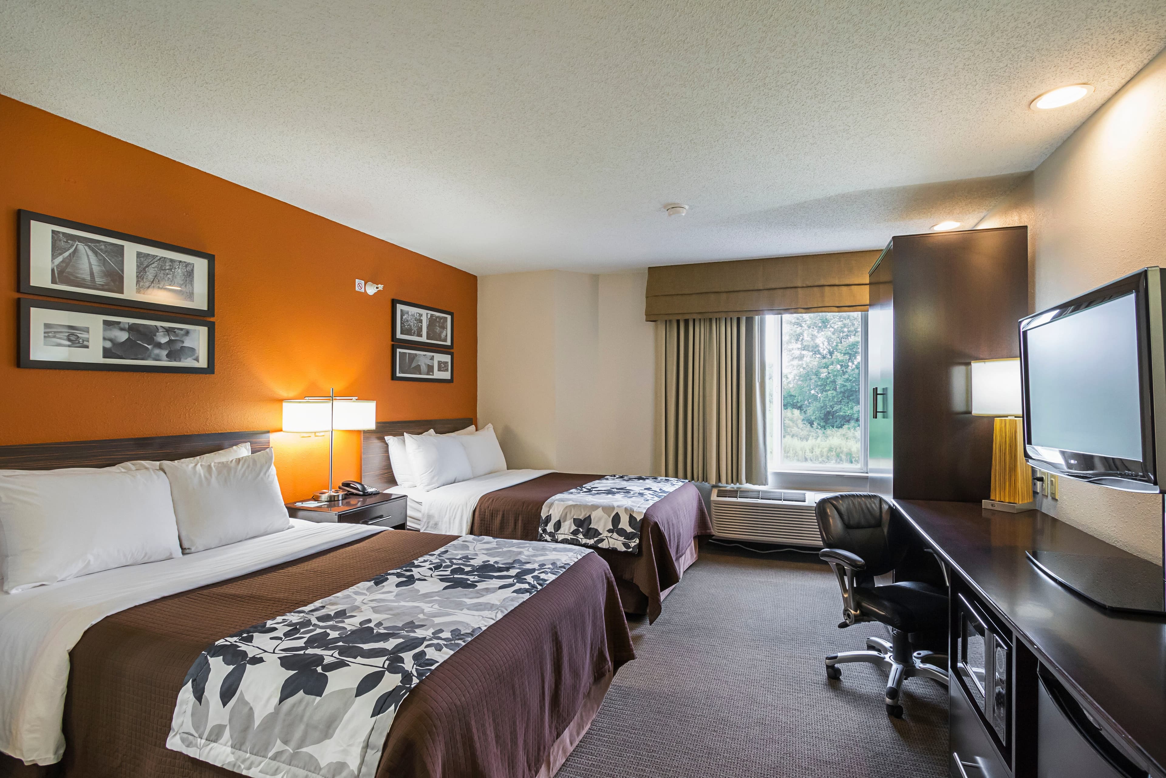 Sleep Inn & Suites - Image 3