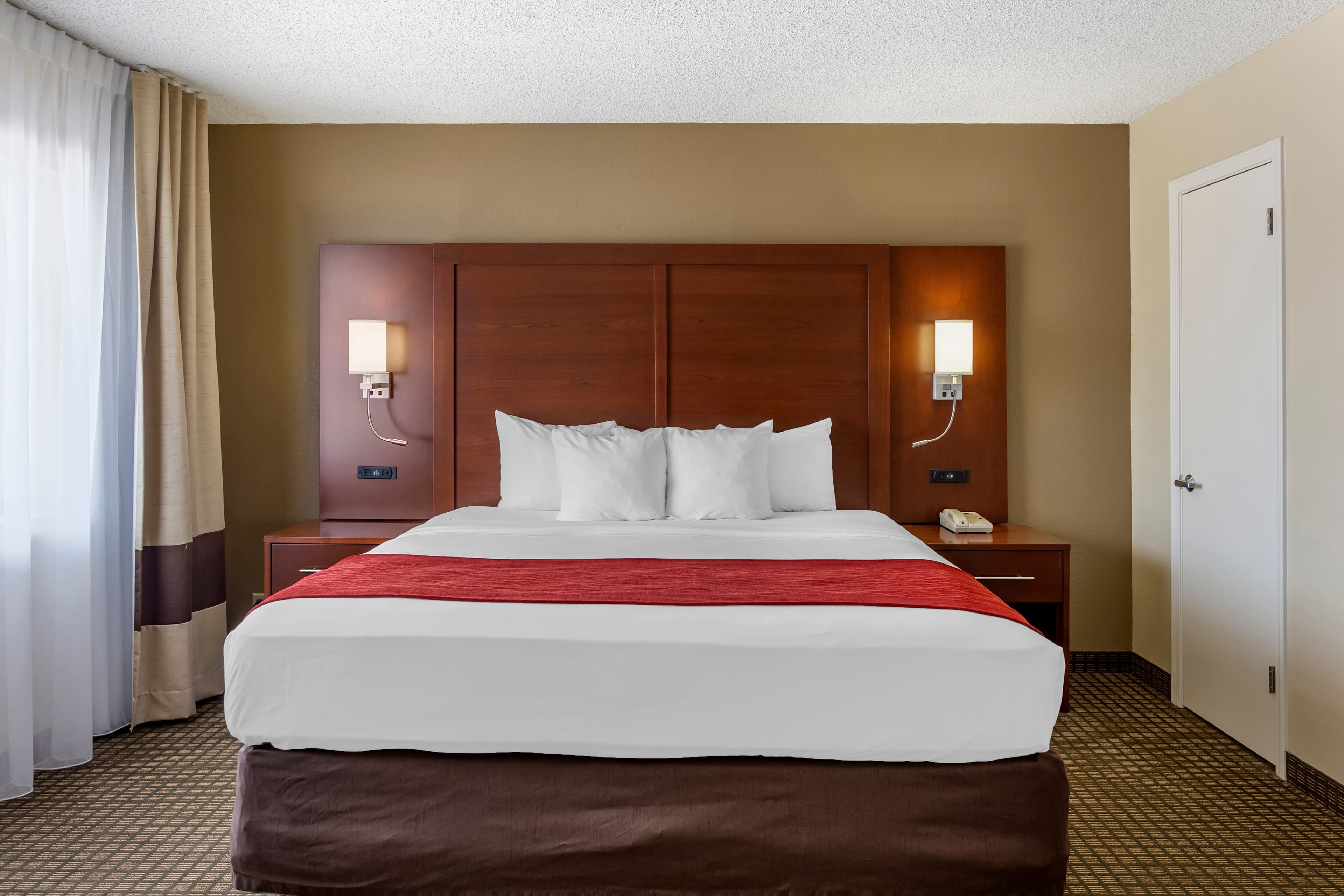 Comfort Inn & Suites Rochelle - DeKalb — 19