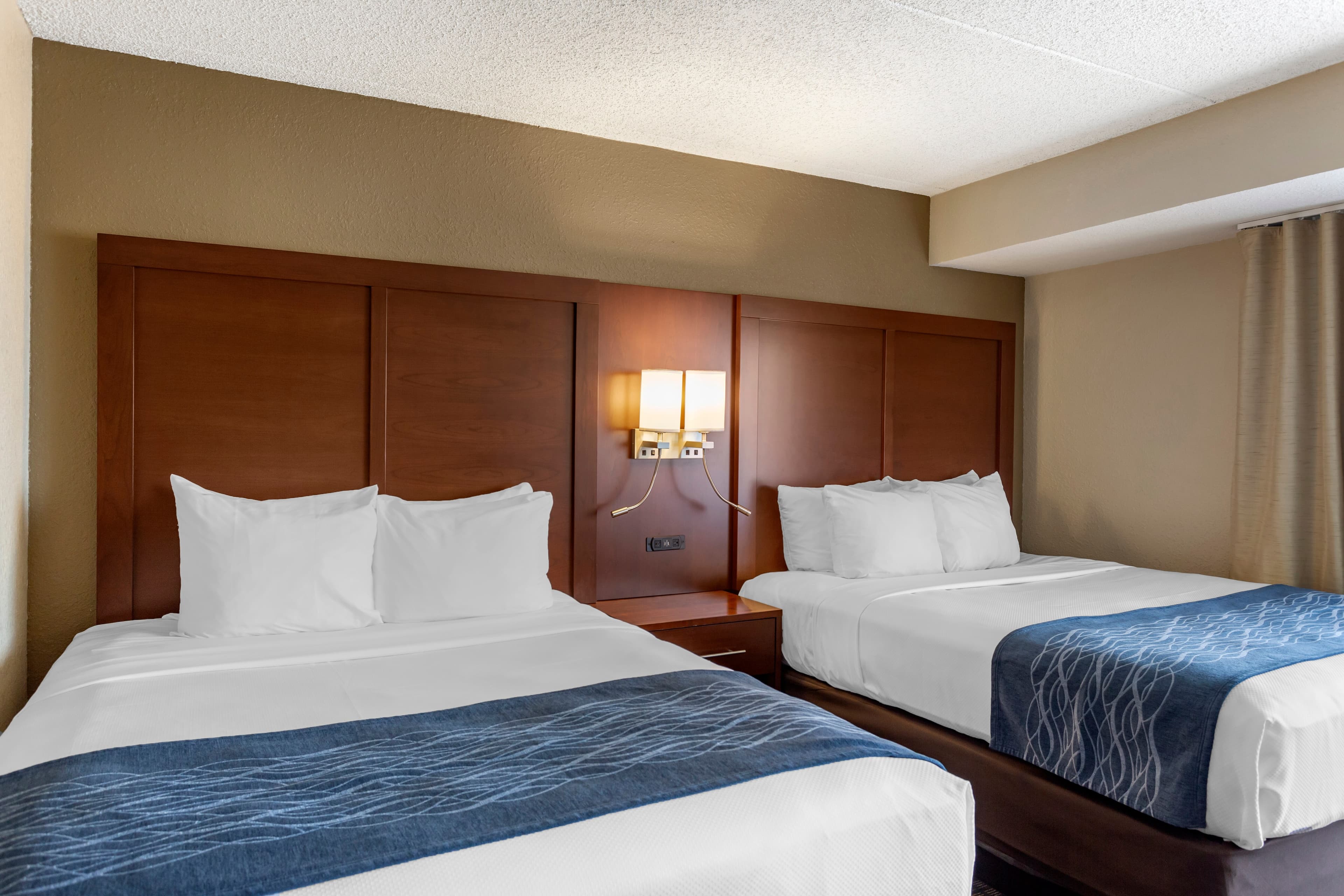 Comfort Inn & Suites Rochelle - DeKalb — 23