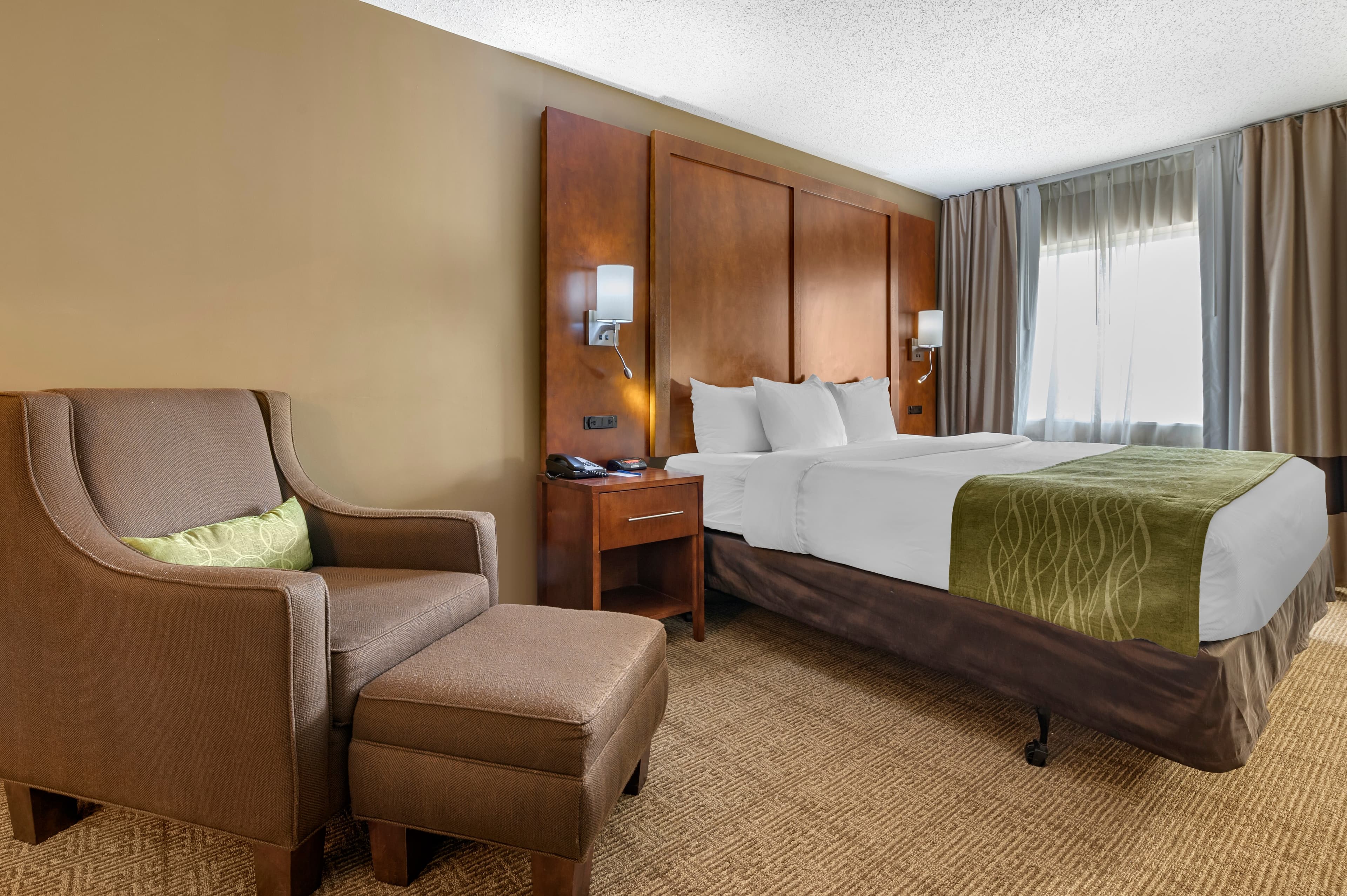 Comfort Inn Romeoville - Bolingbrook - Image 4
