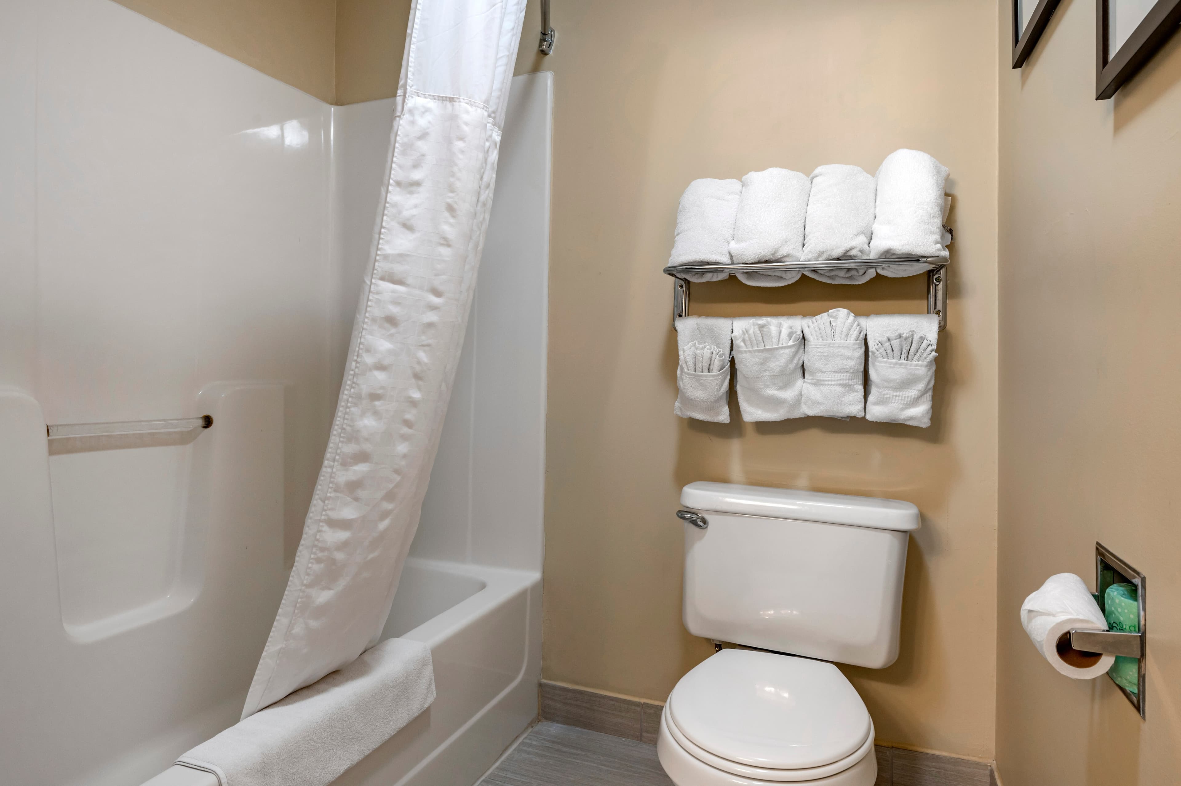 Comfort Inn Romeoville - Bolingbrook — 21
