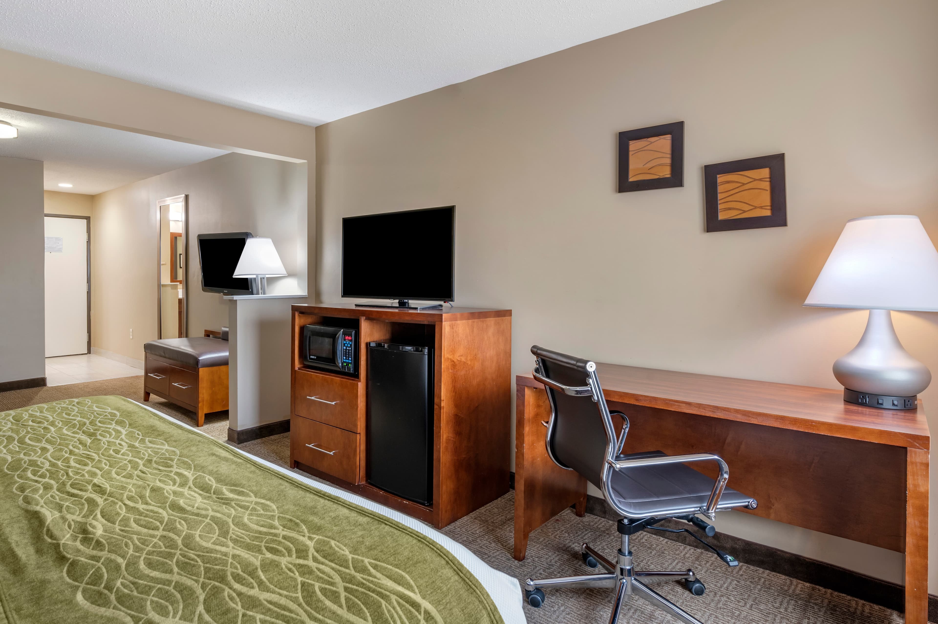 Comfort Inn Romeoville - Bolingbrook — 24