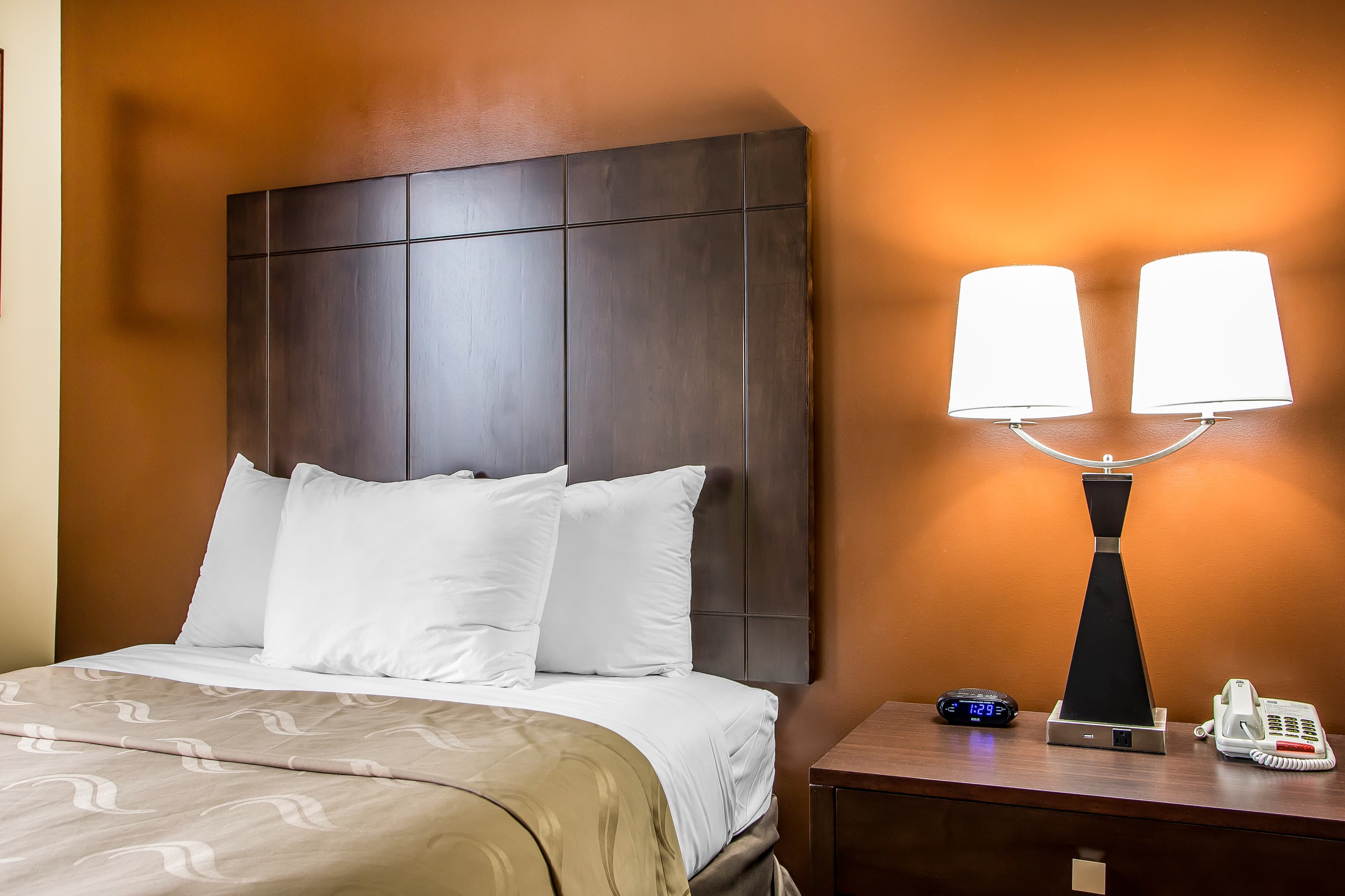 Quality Inn O'Hare Airport - Image 5