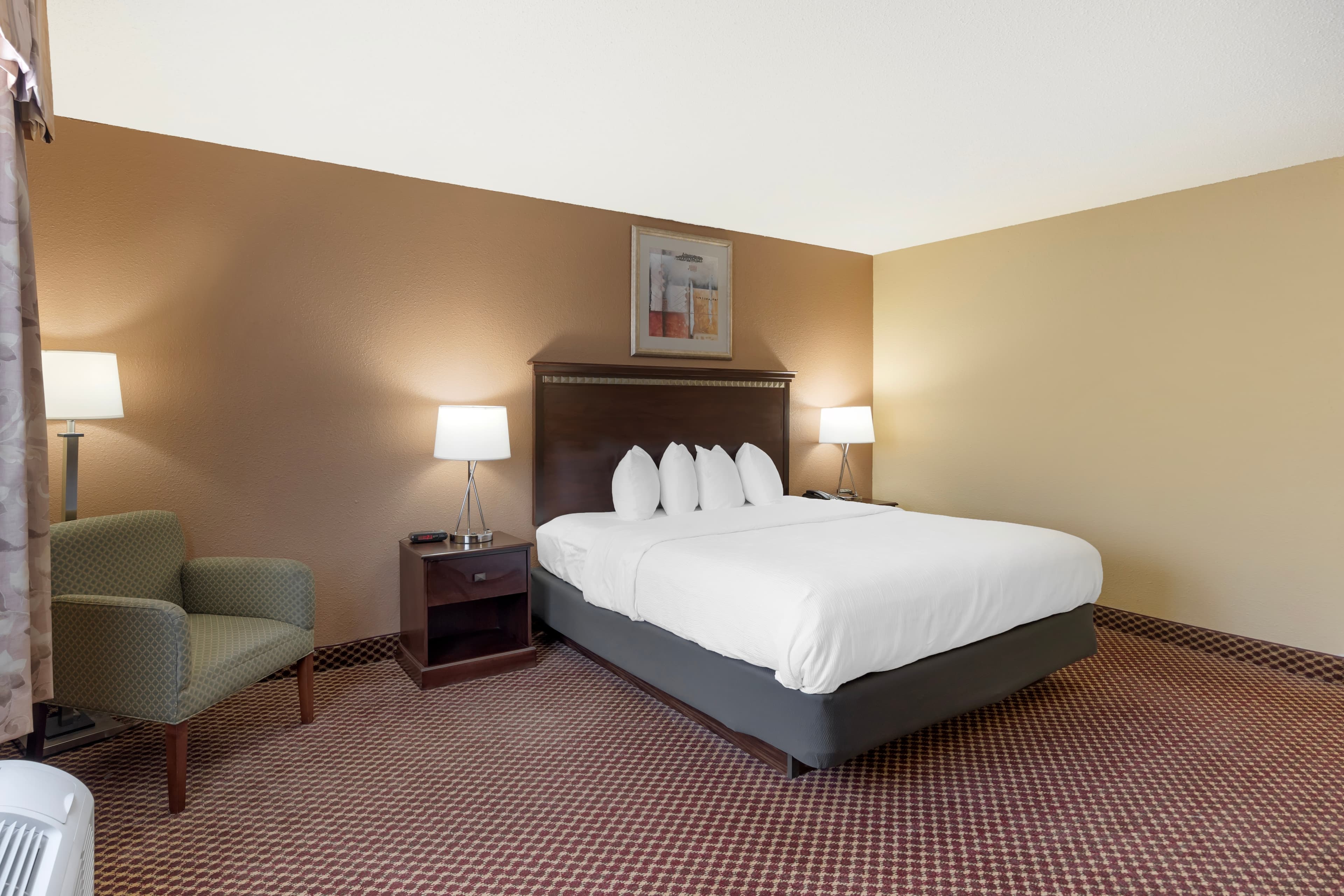 Quality Inn & Suites Bloomington University Area — 32